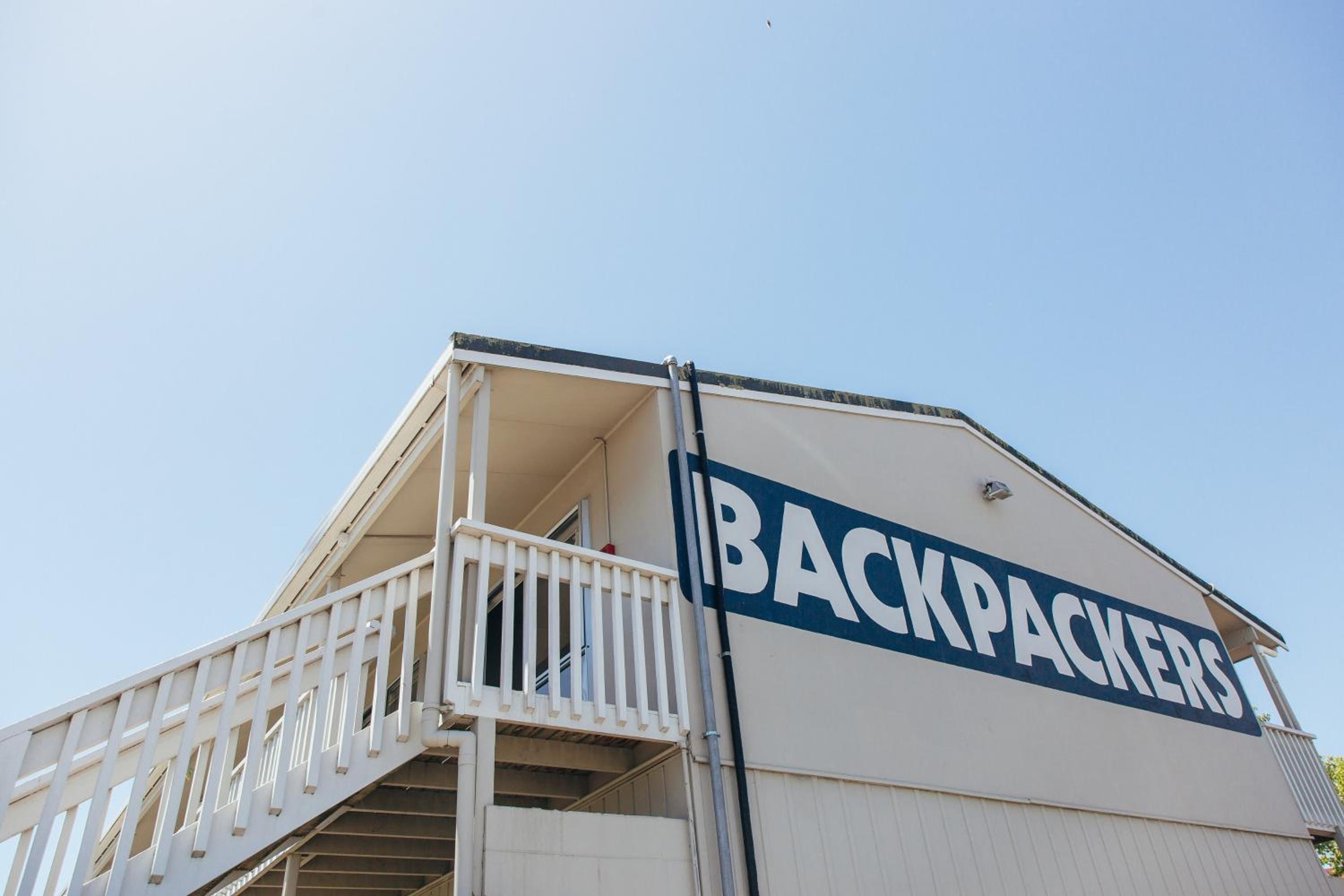 Finlay Jack's Backpackers
