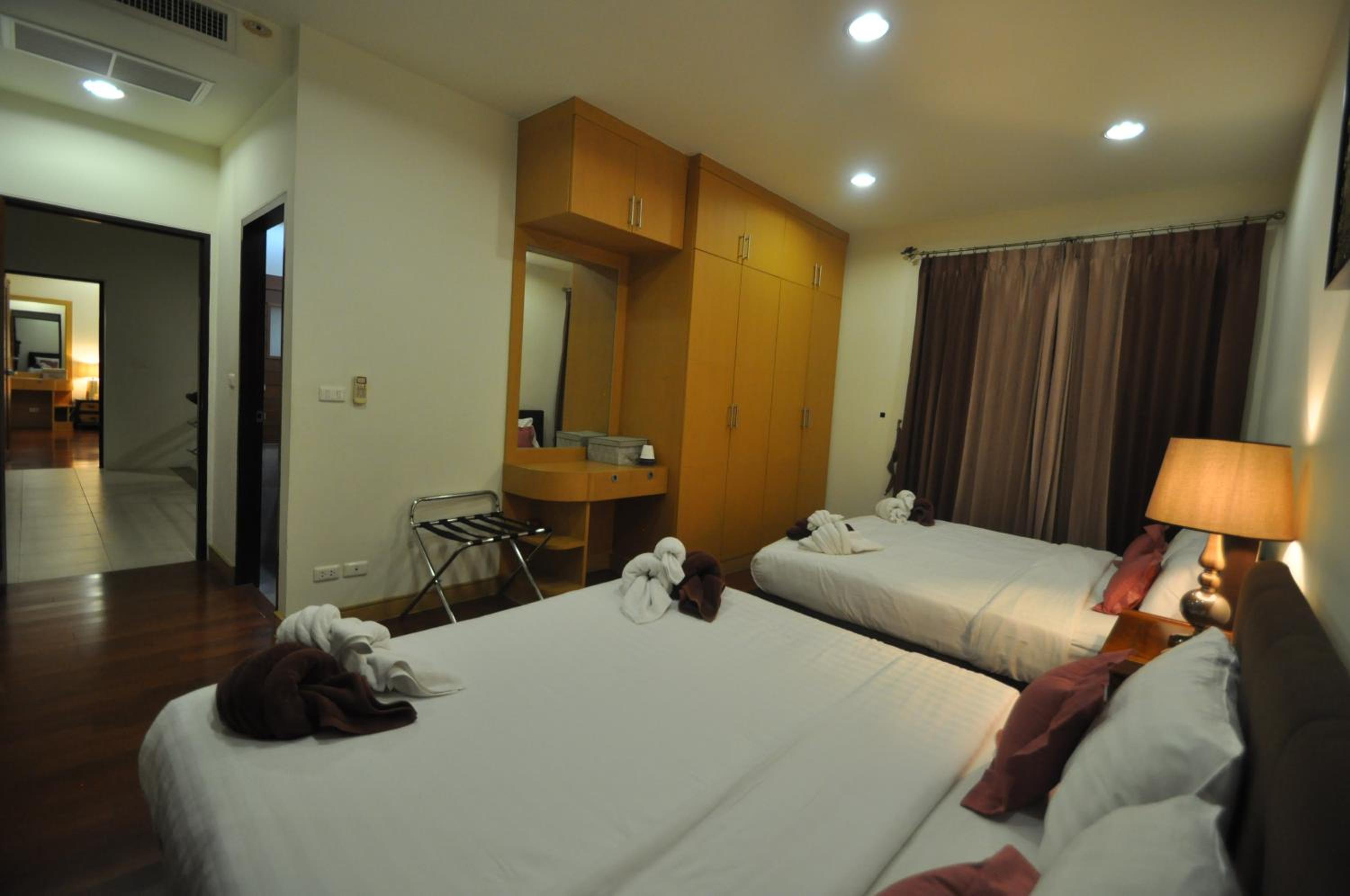 4 BR Pool Villa Hua Hin Blue Lagoon view 5