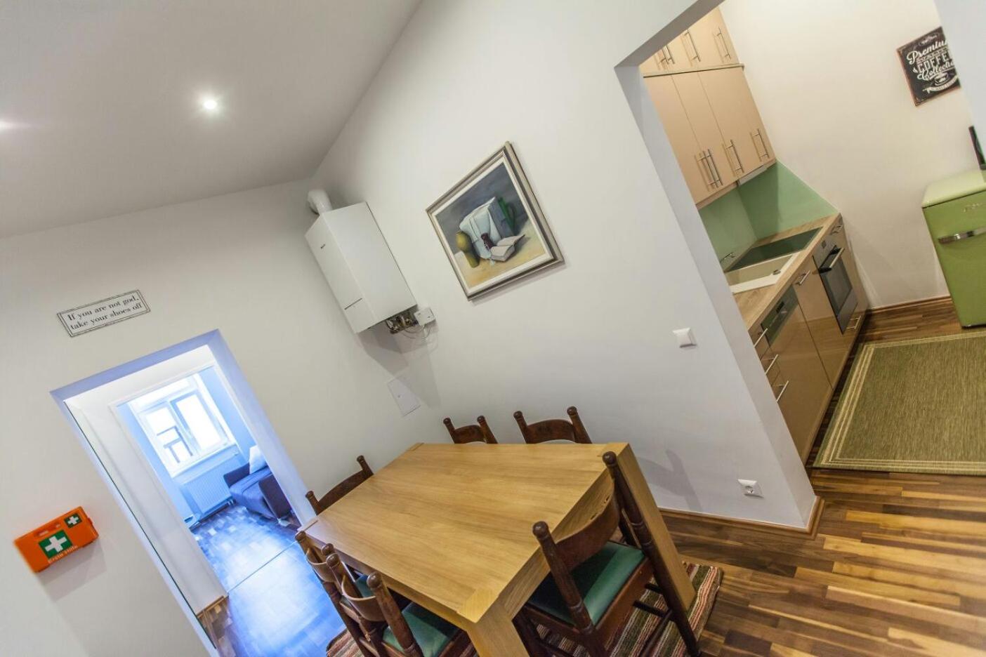 Vienna Market Apartments
