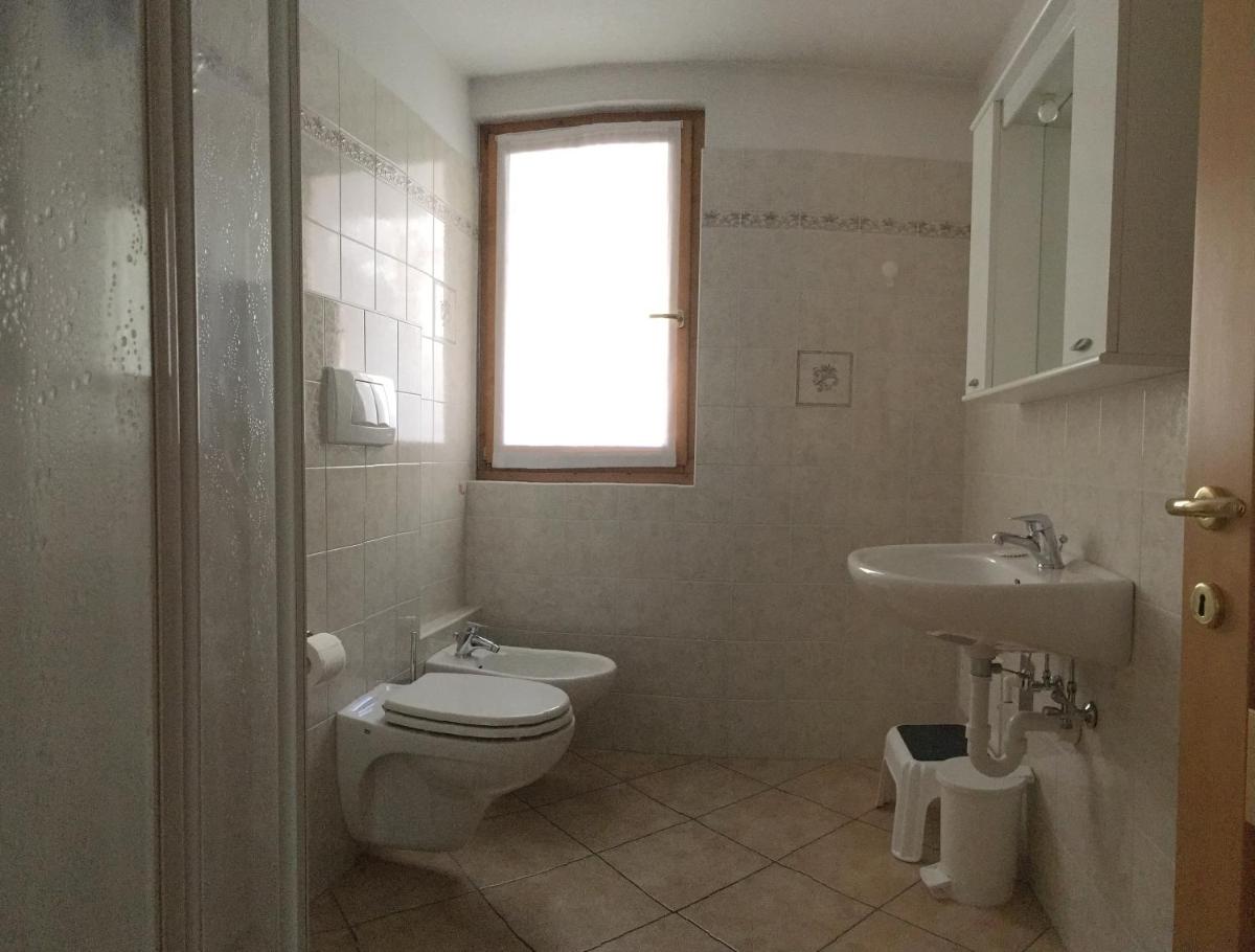 Photo 52
