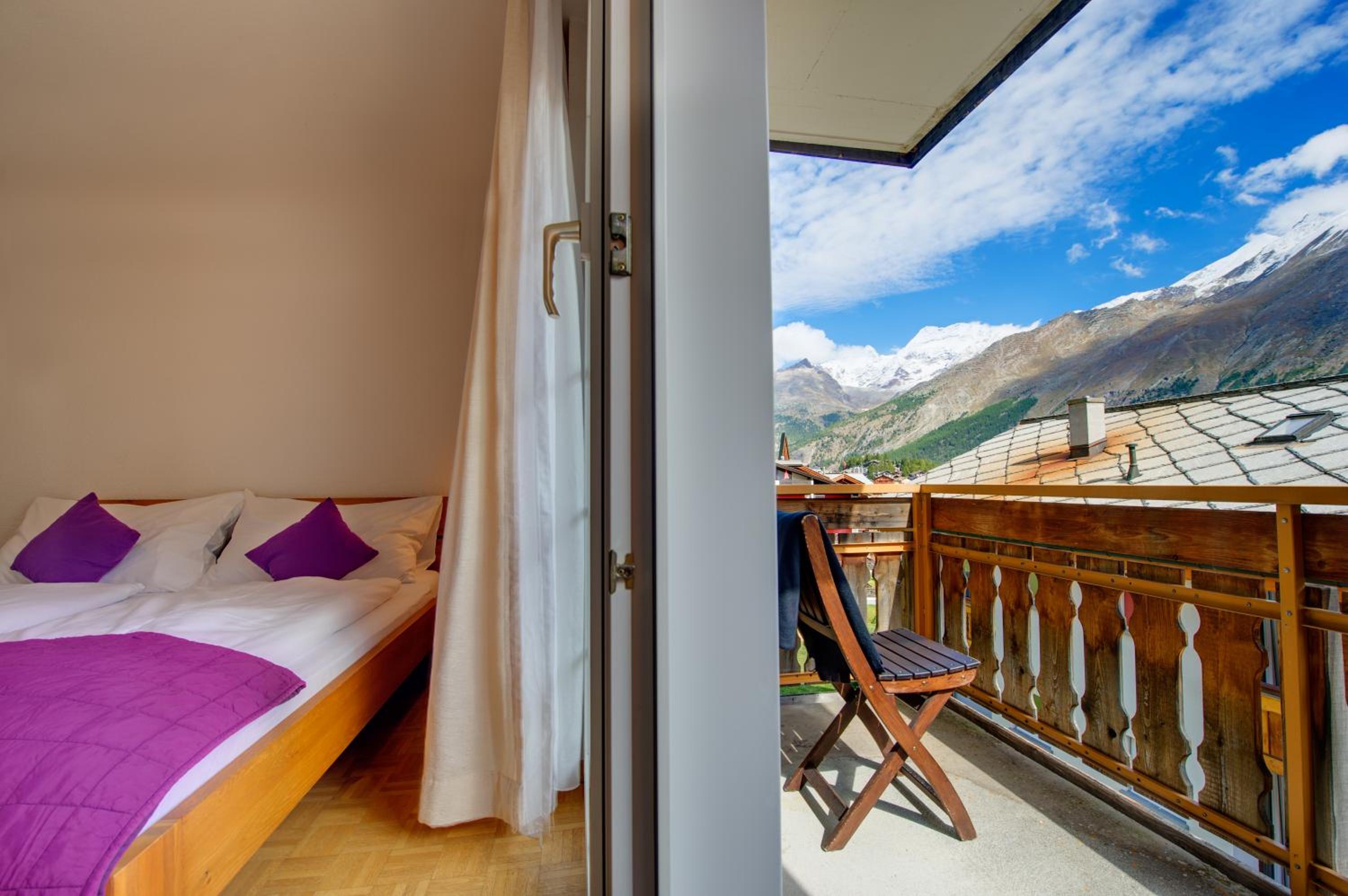 Bacchus Saas-Fee view 5