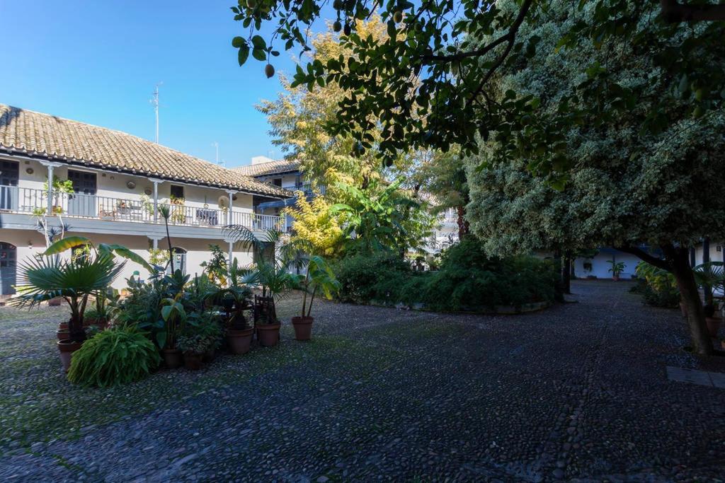 Apartamentos Gadi Corral Siglo XVI