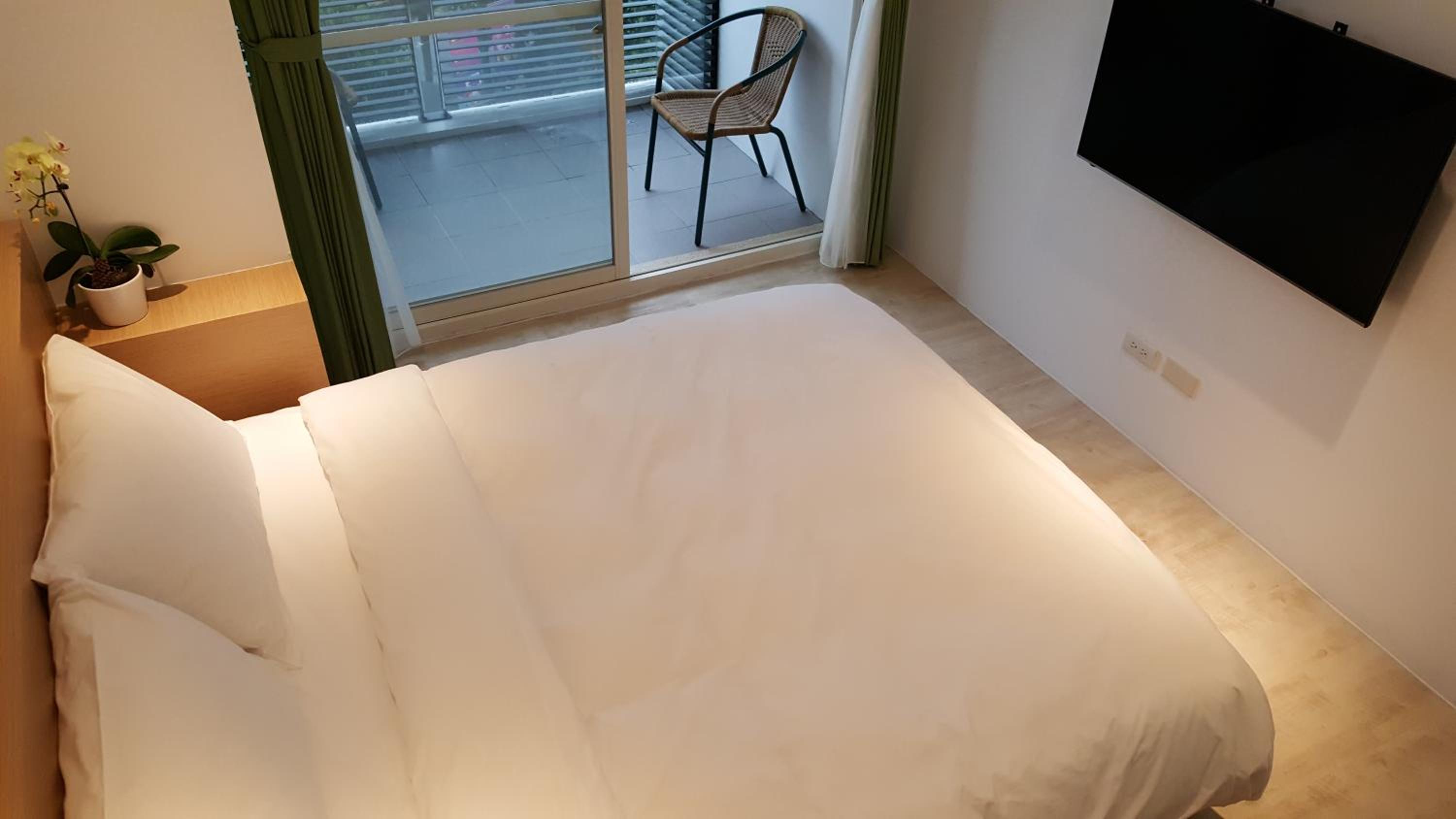 Ze Hu B&B