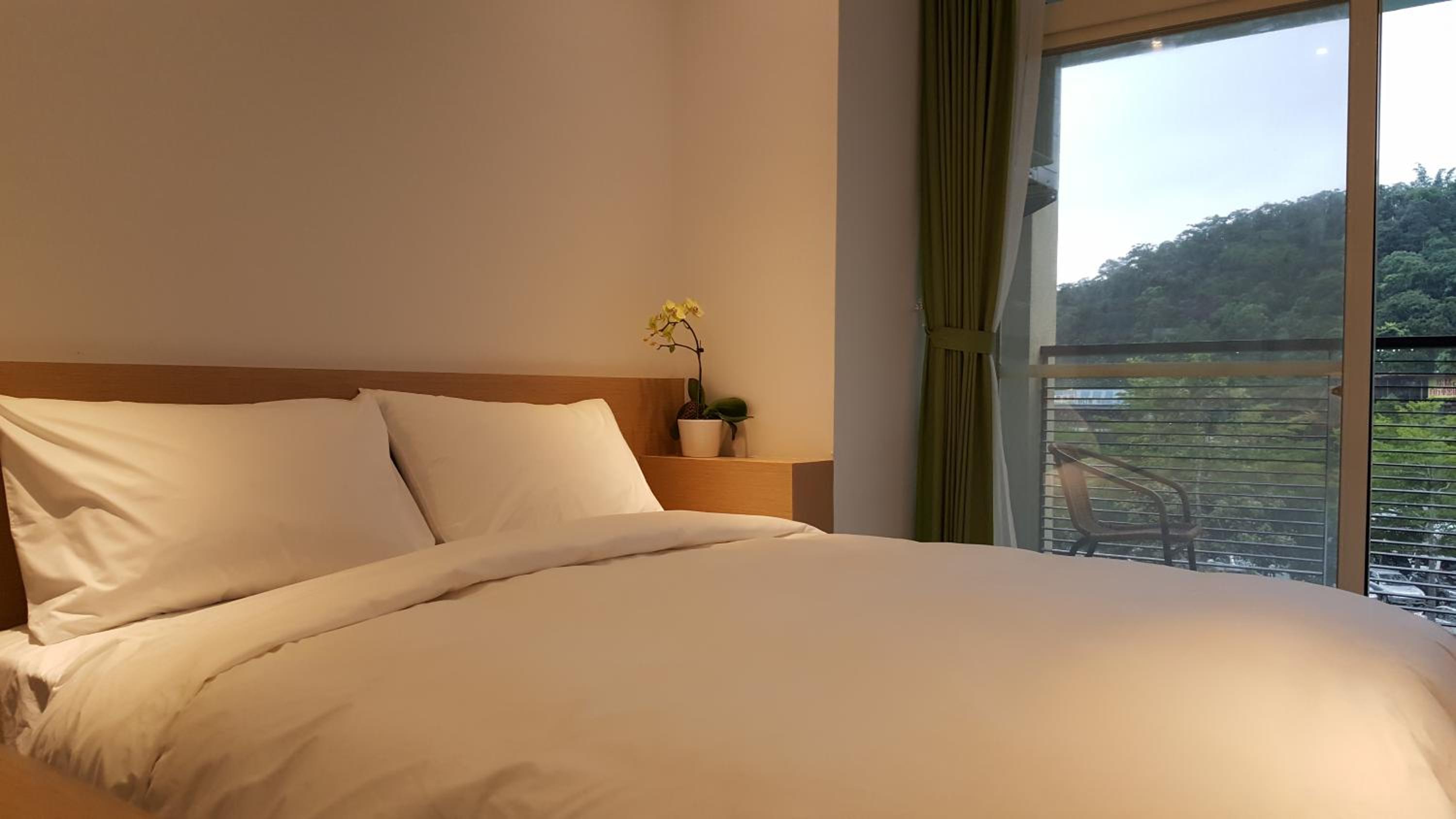 Ze Hu B&B