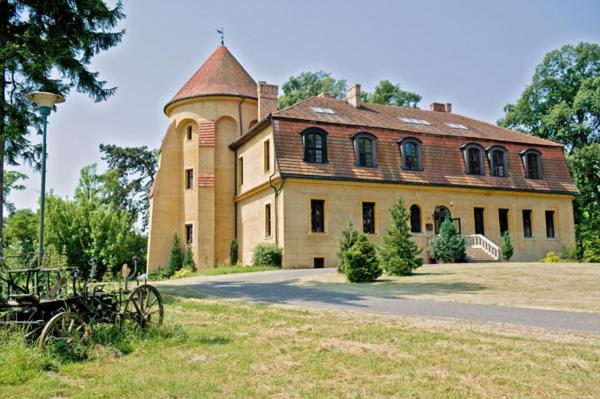 Zamek Dobra view 3