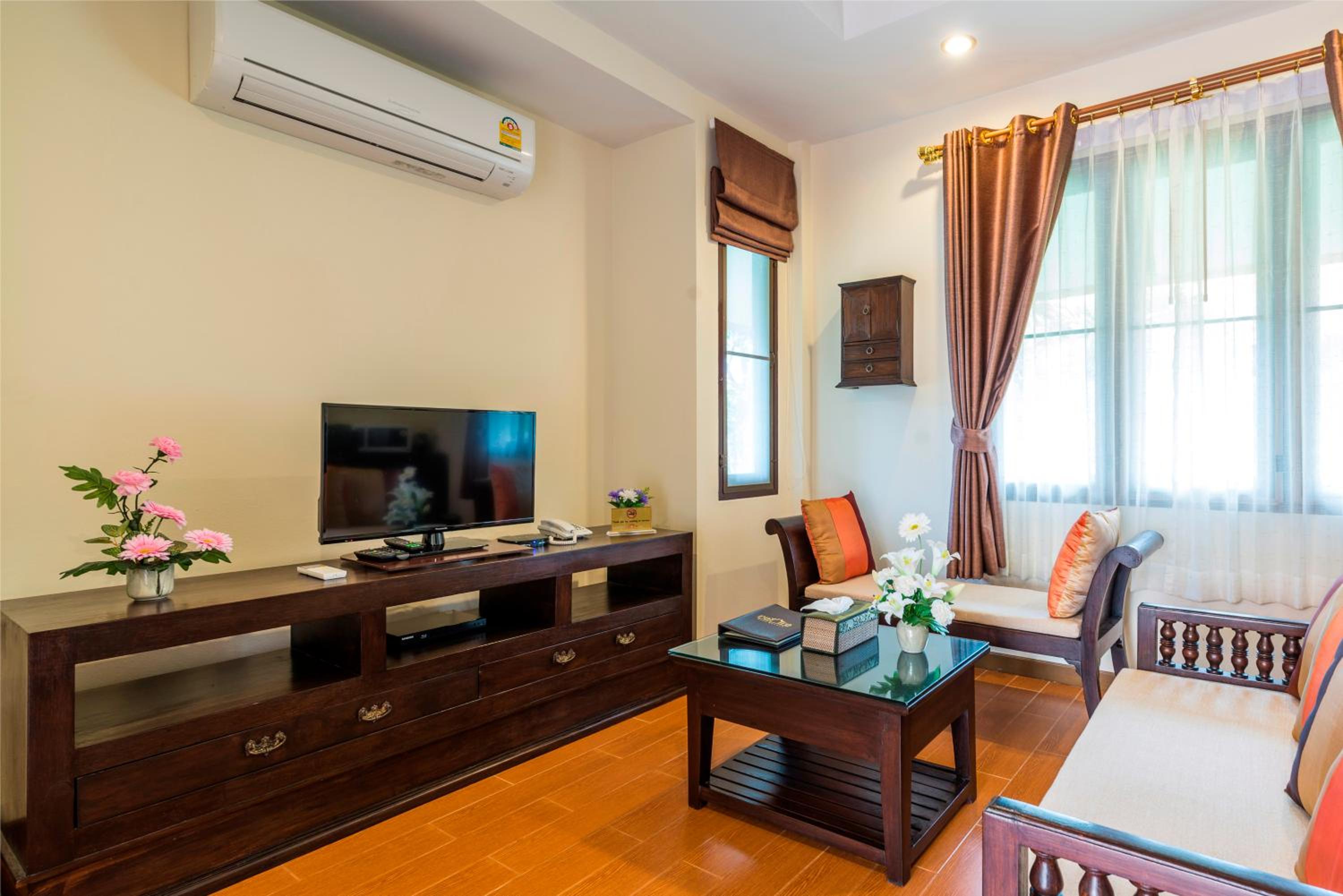 Pattra Vill Resort