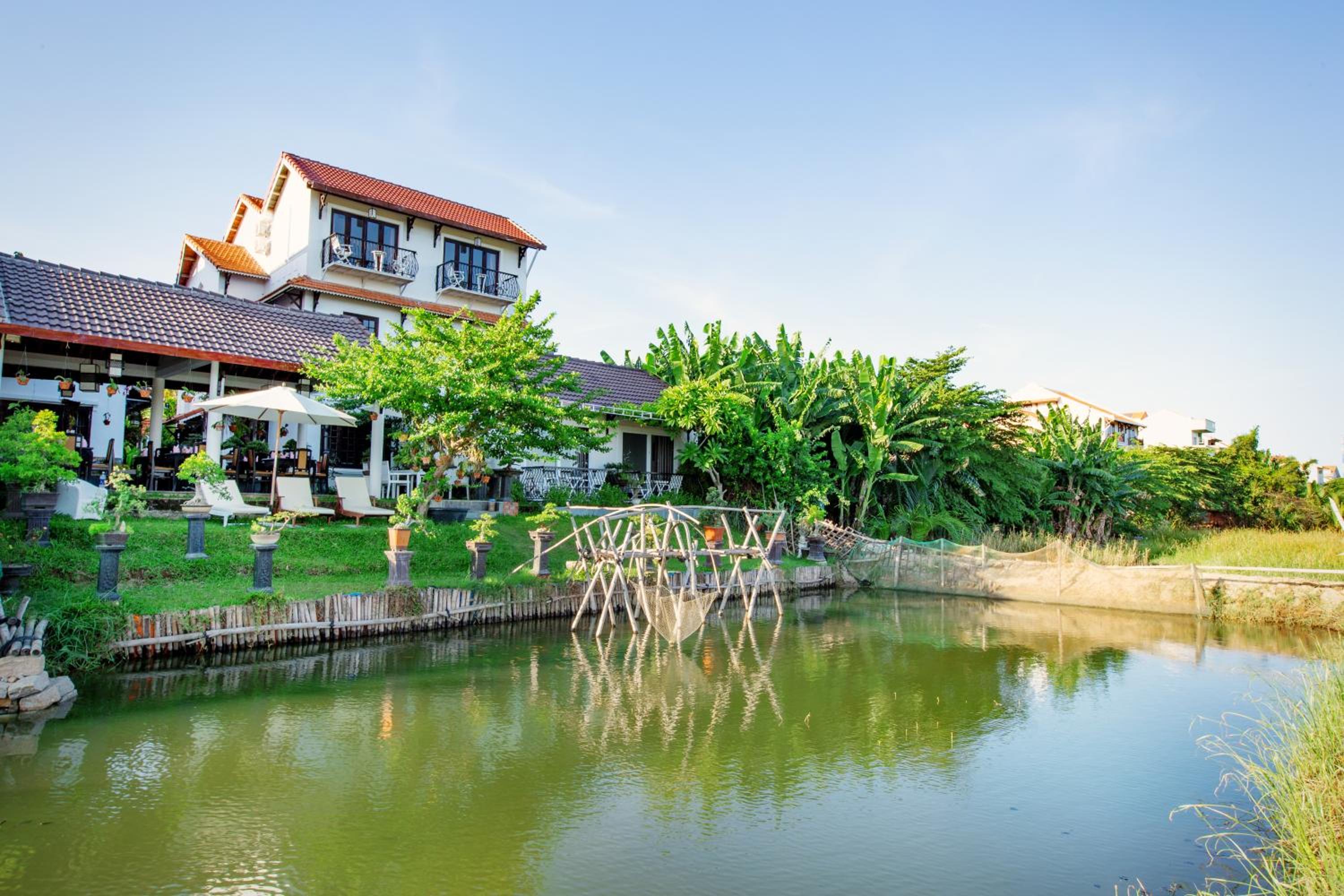 Riverside Impression Villa