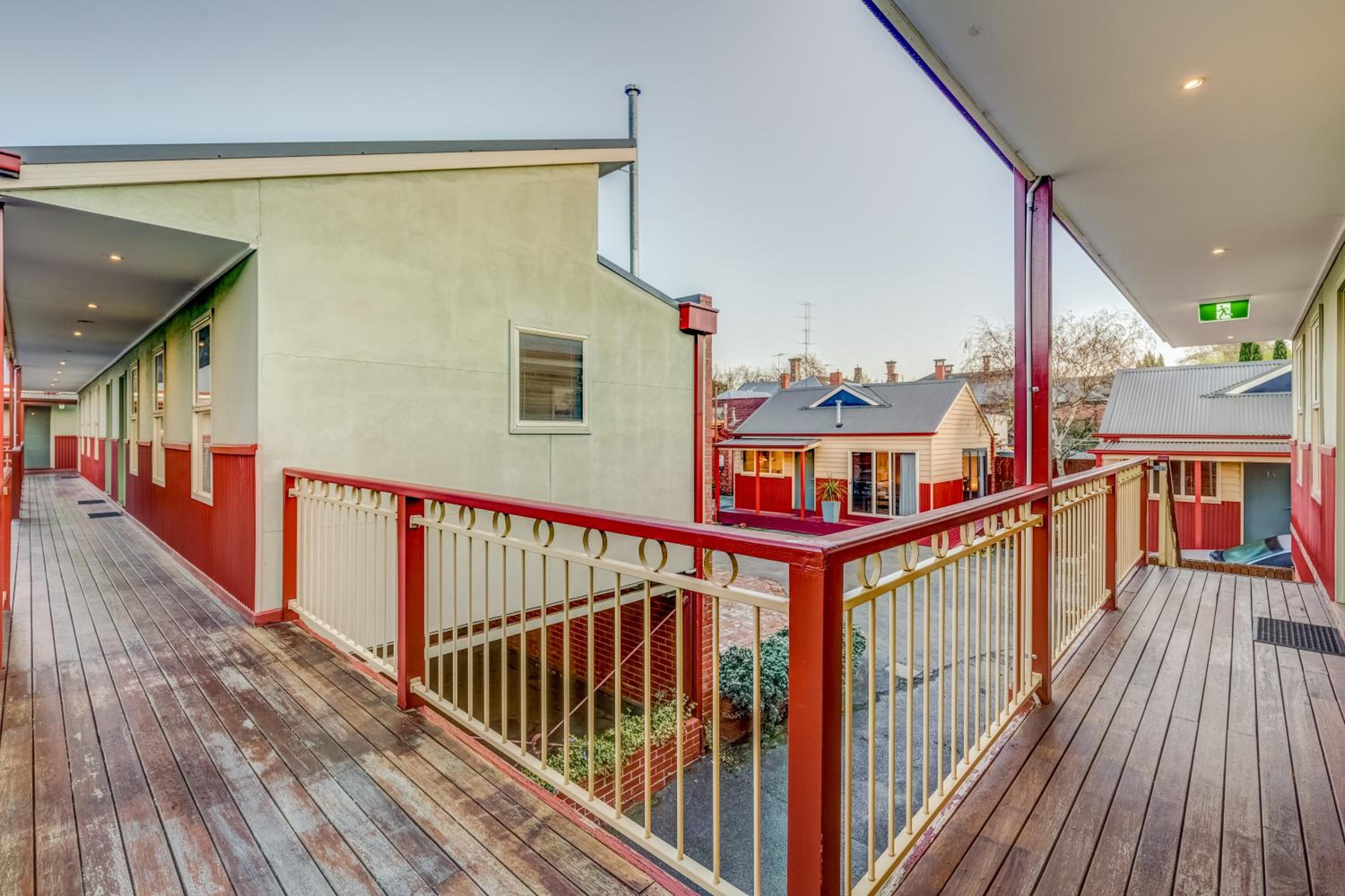 Ballarat Vacations - Seymours On Lydiard - Property Image 1