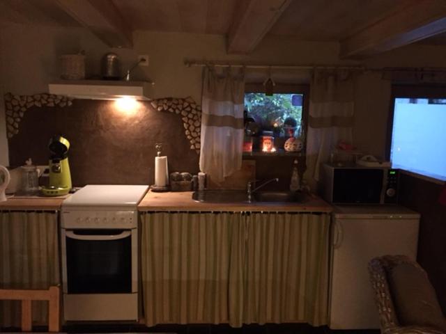 Gîte de Corbion une envie d'Ailleurs 6personnes et le Pt Bonheur 2 personnes