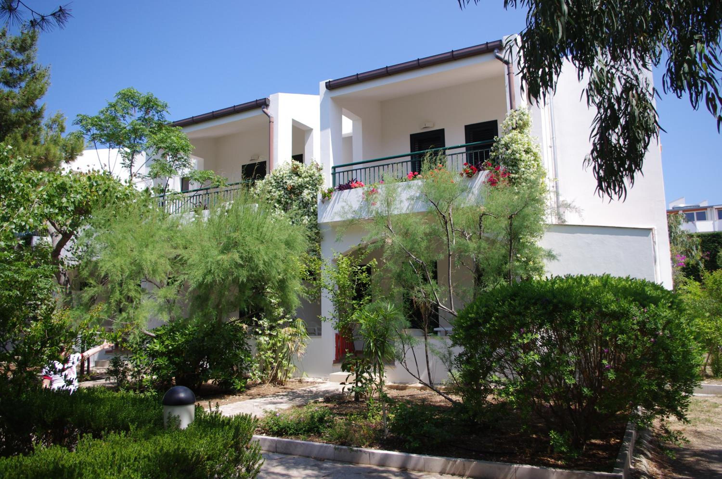 Baia Degli Aranci Suite & Apartments photo 4
