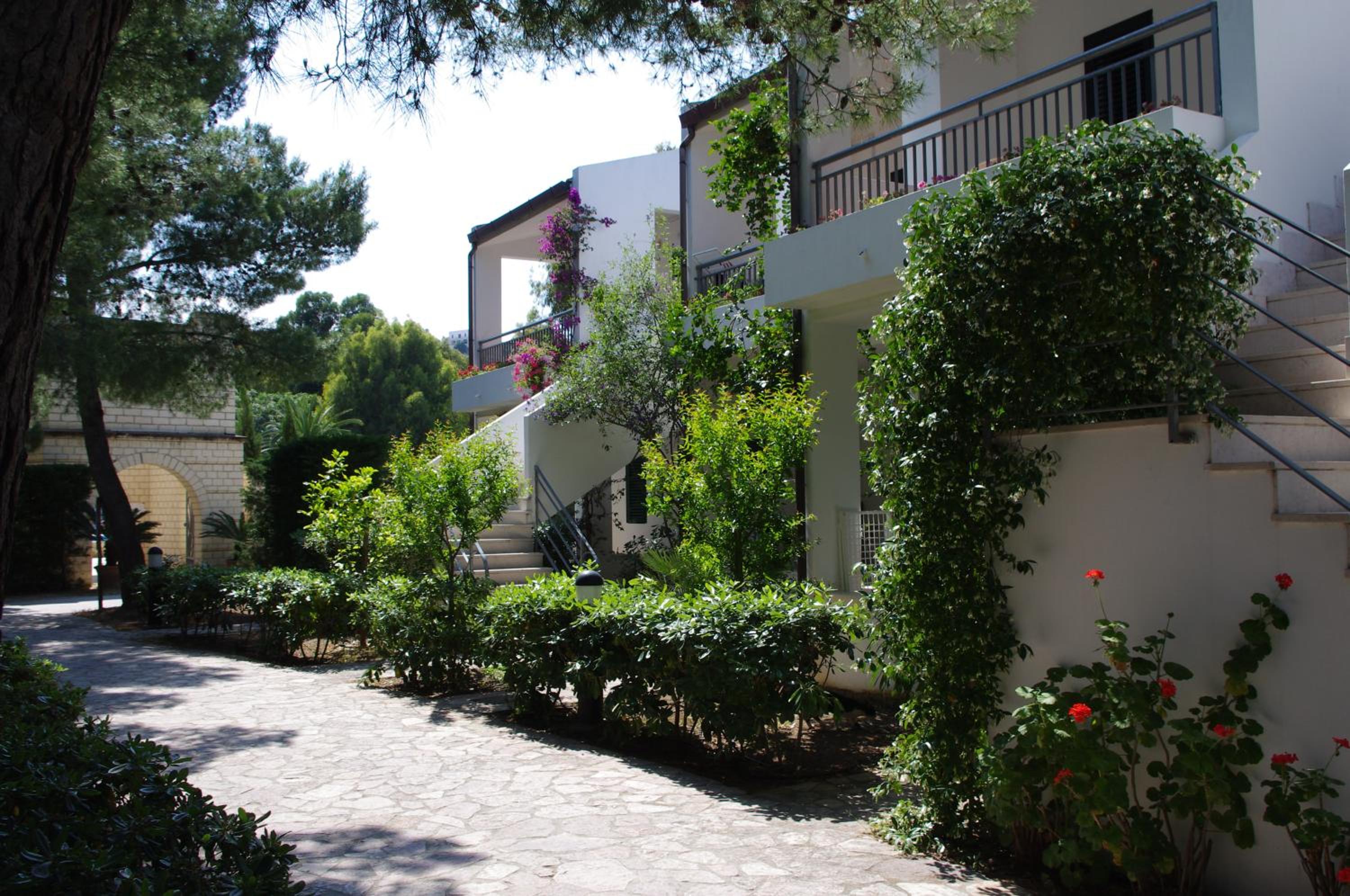 Baia Degli Aranci Suite & Apartments photo 1