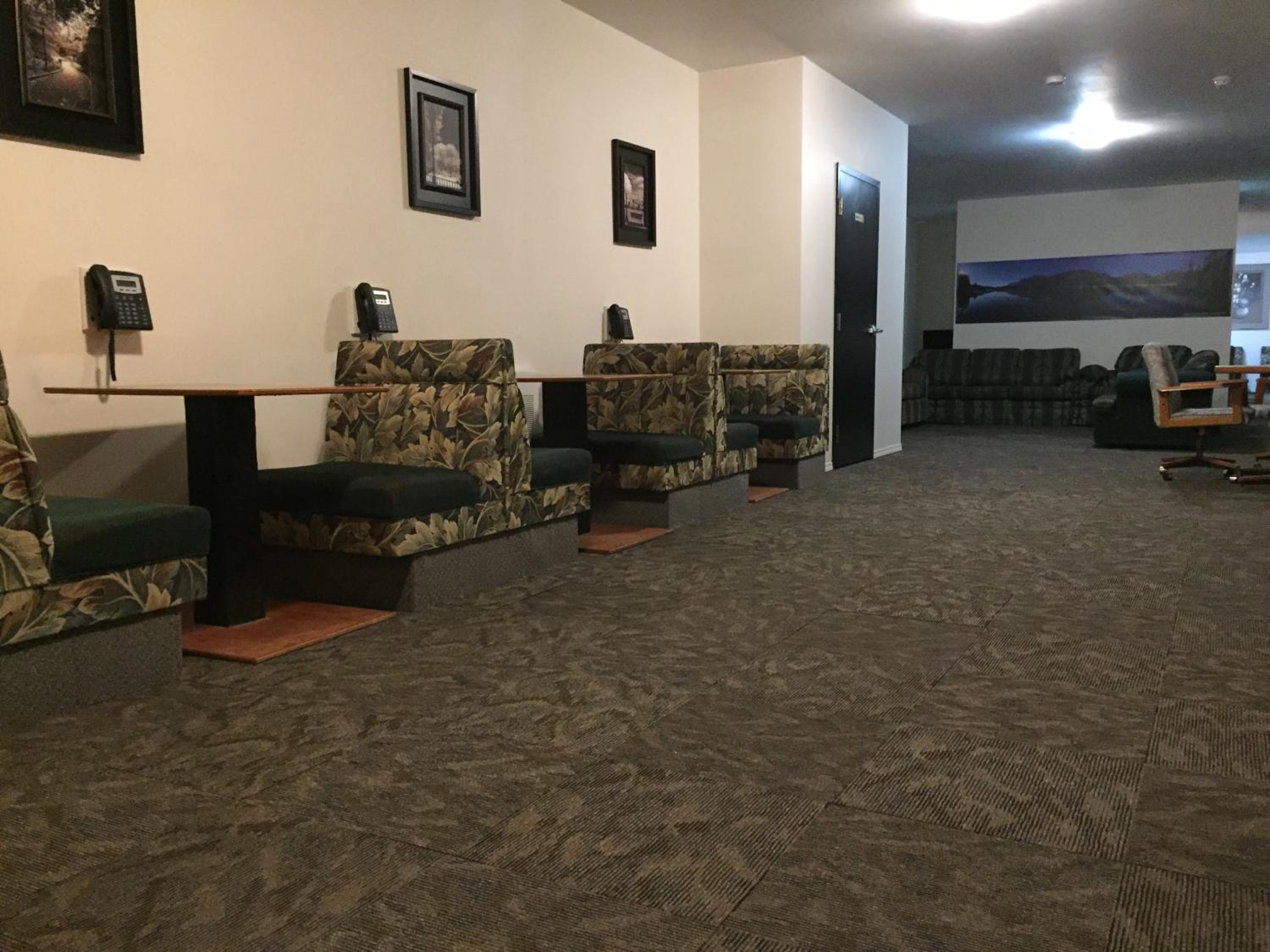 Invermere Hostel