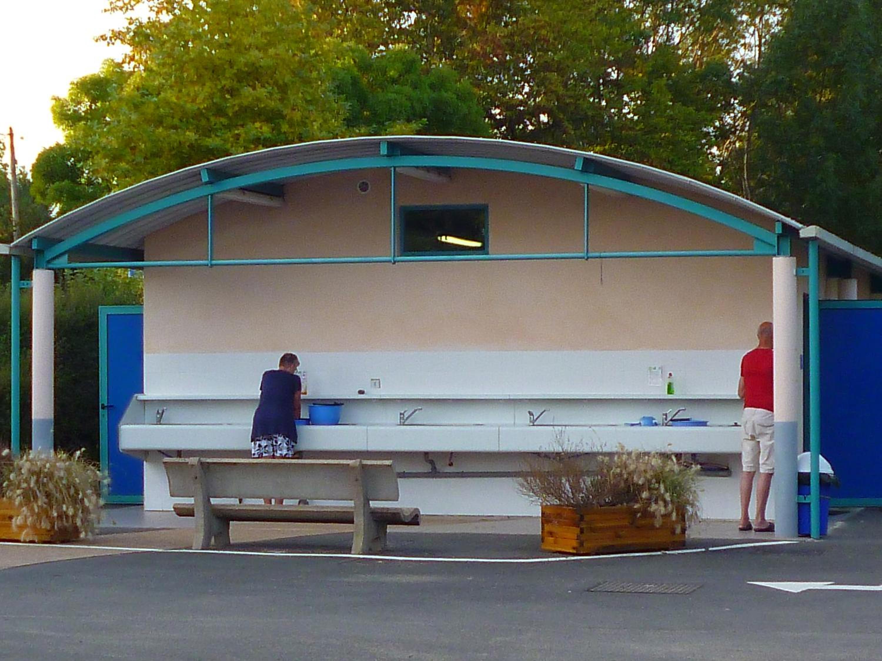 Camping de Tournus - Drole de cabane, photo 7