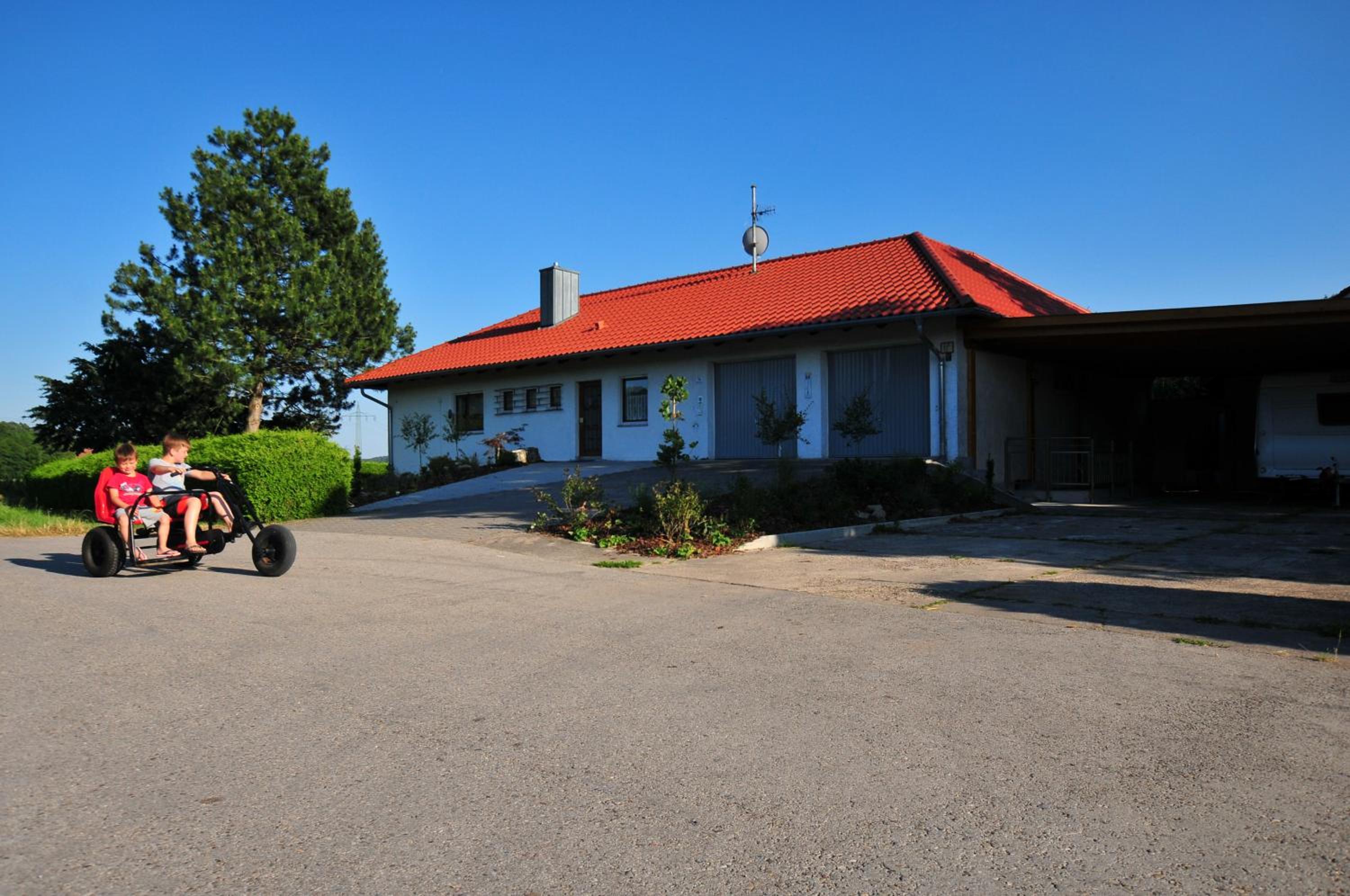 Photo 19