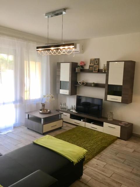 ZEN Apartman Sunshine view 2
