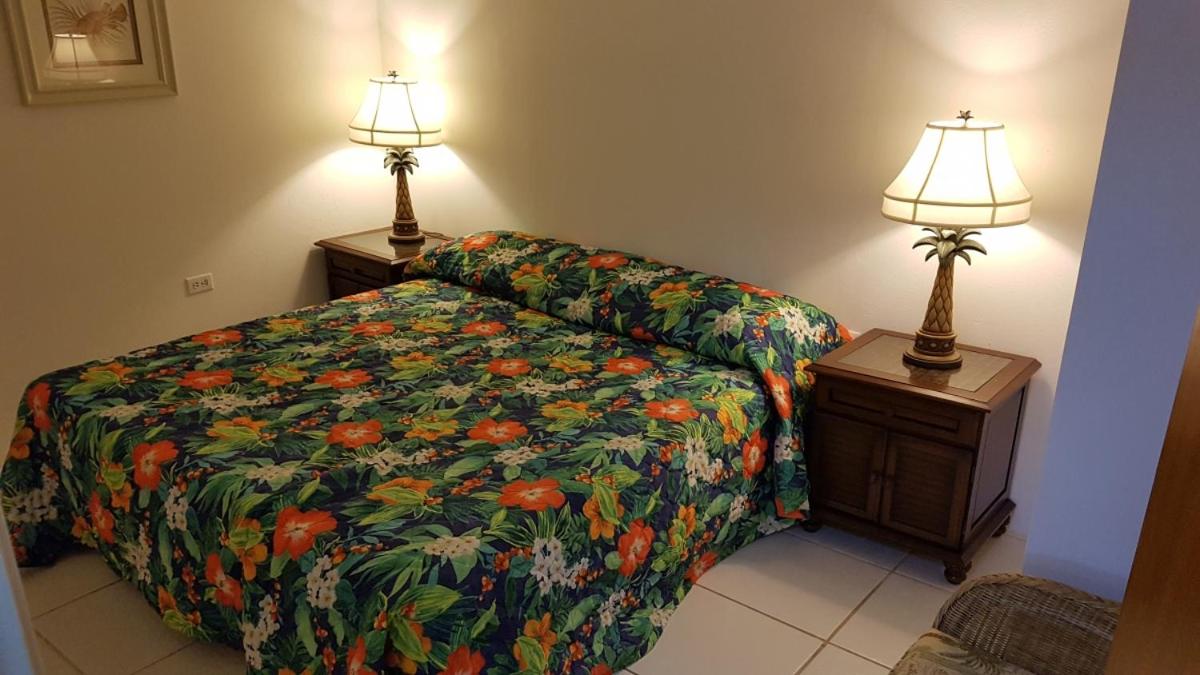 Aruba Beach Villas