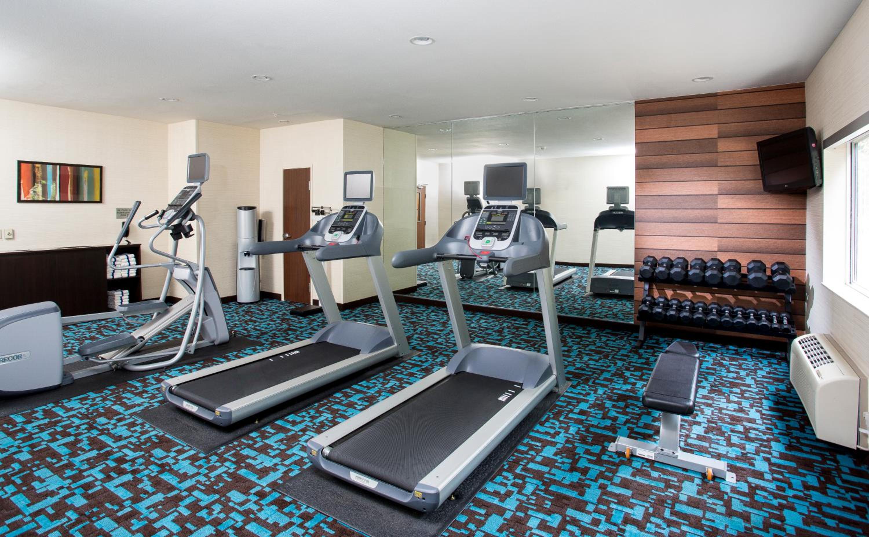 Fairfield Inn & Suites by Marriott Quincy view 5