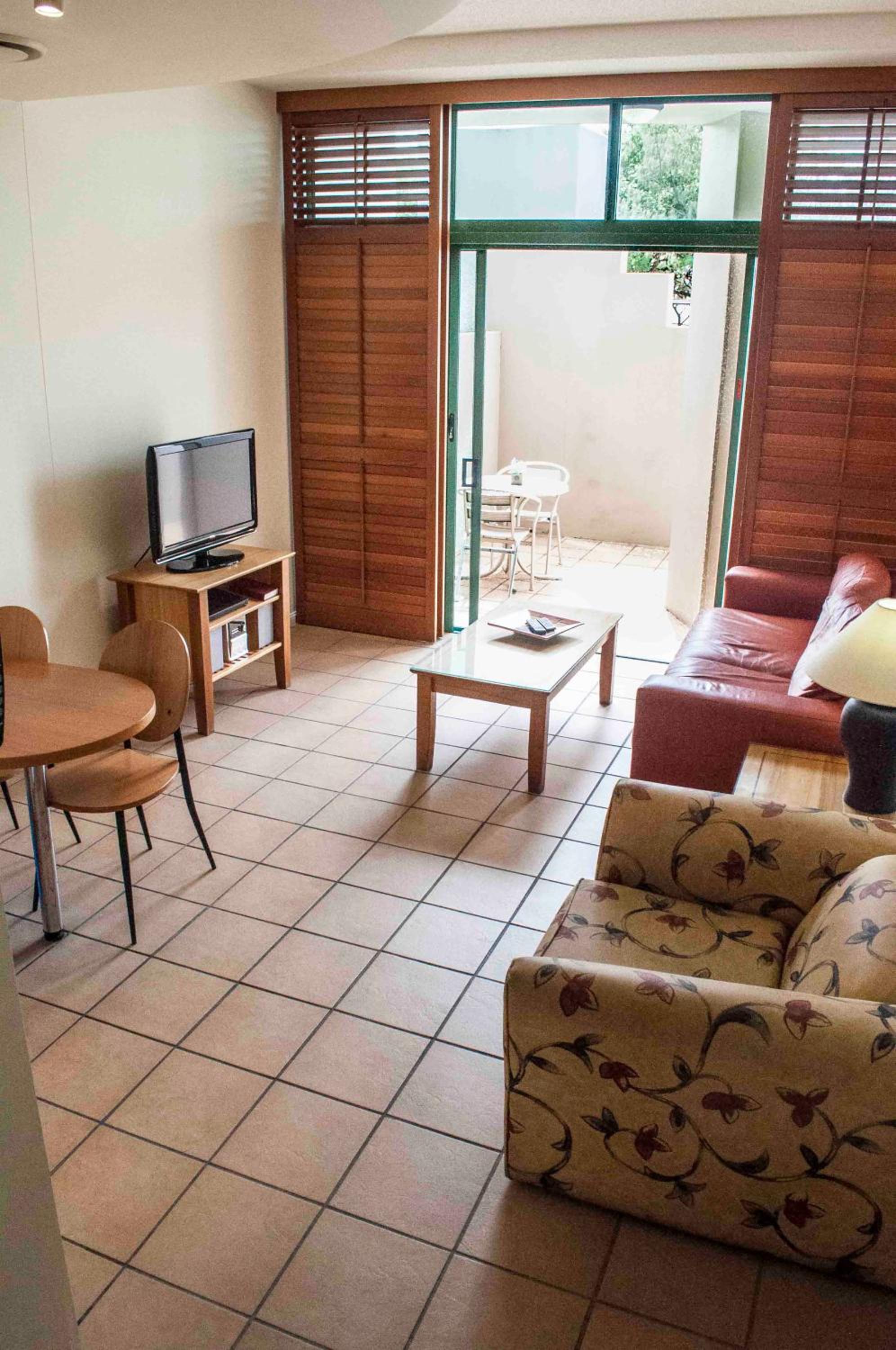 Grand Palais Boolarong Beachside Apartments