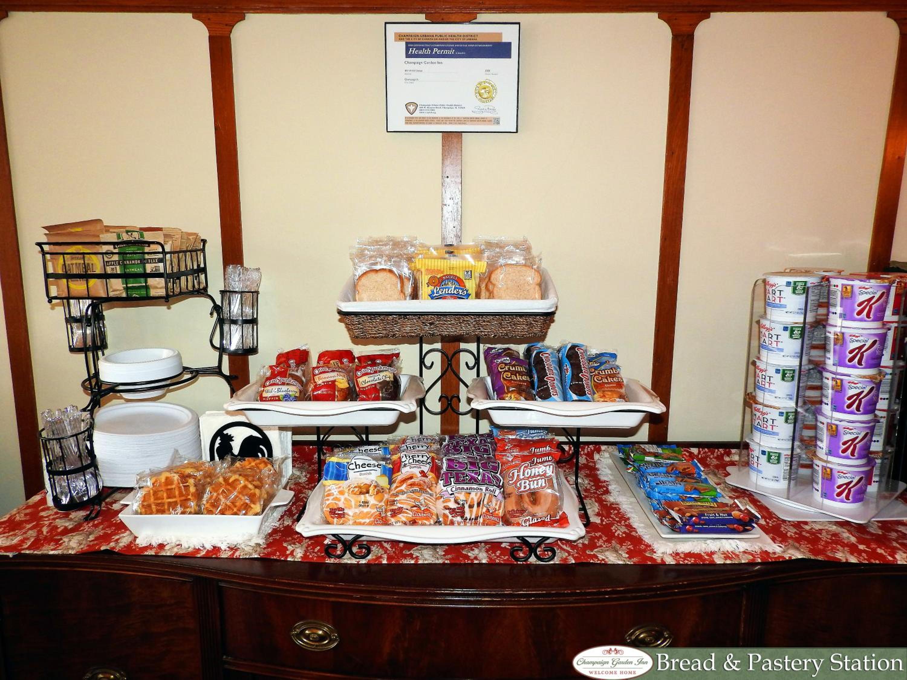 Champaign Garden Inn
