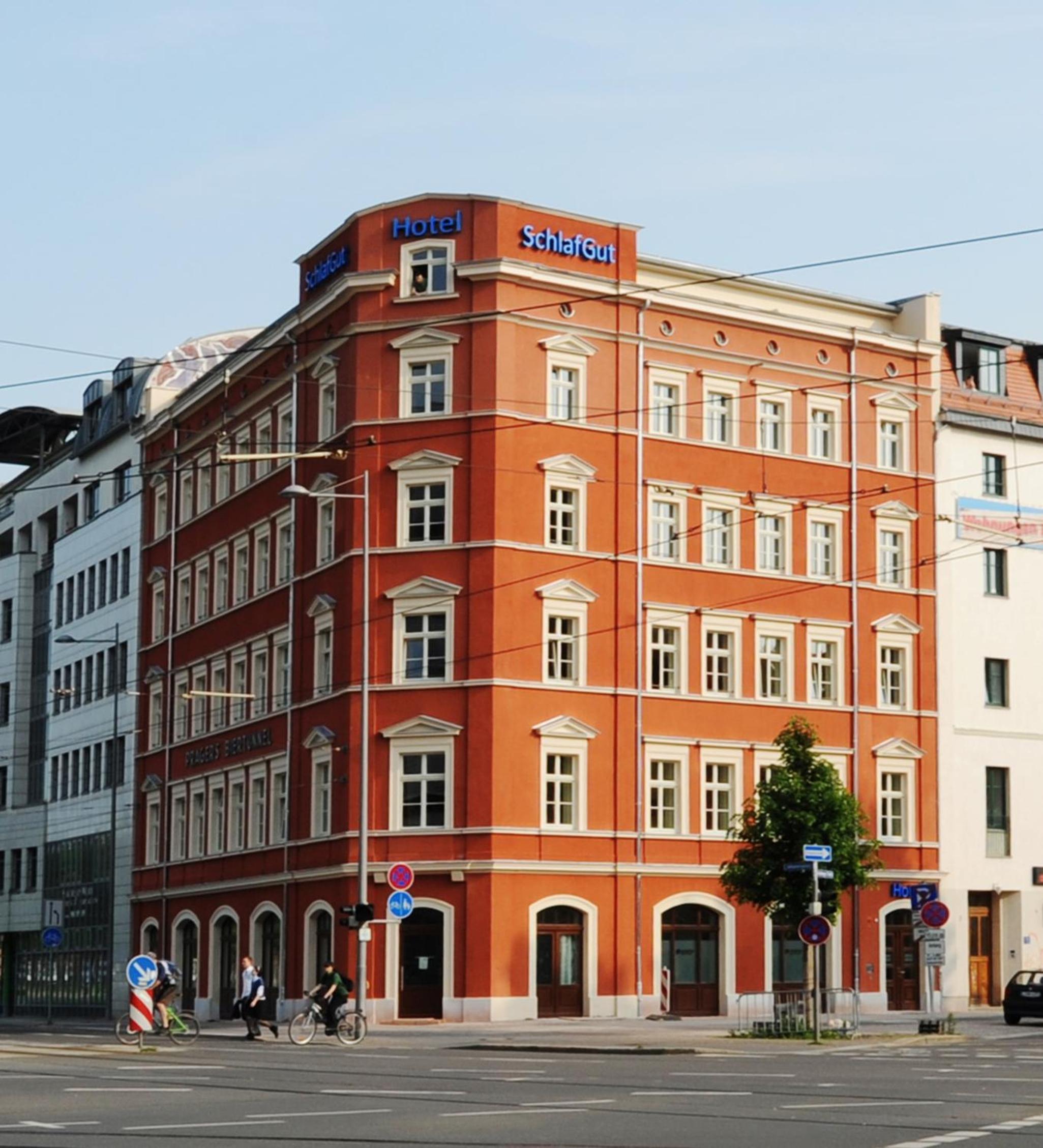 SchlafGut AppartementHotel en Leipzig — building