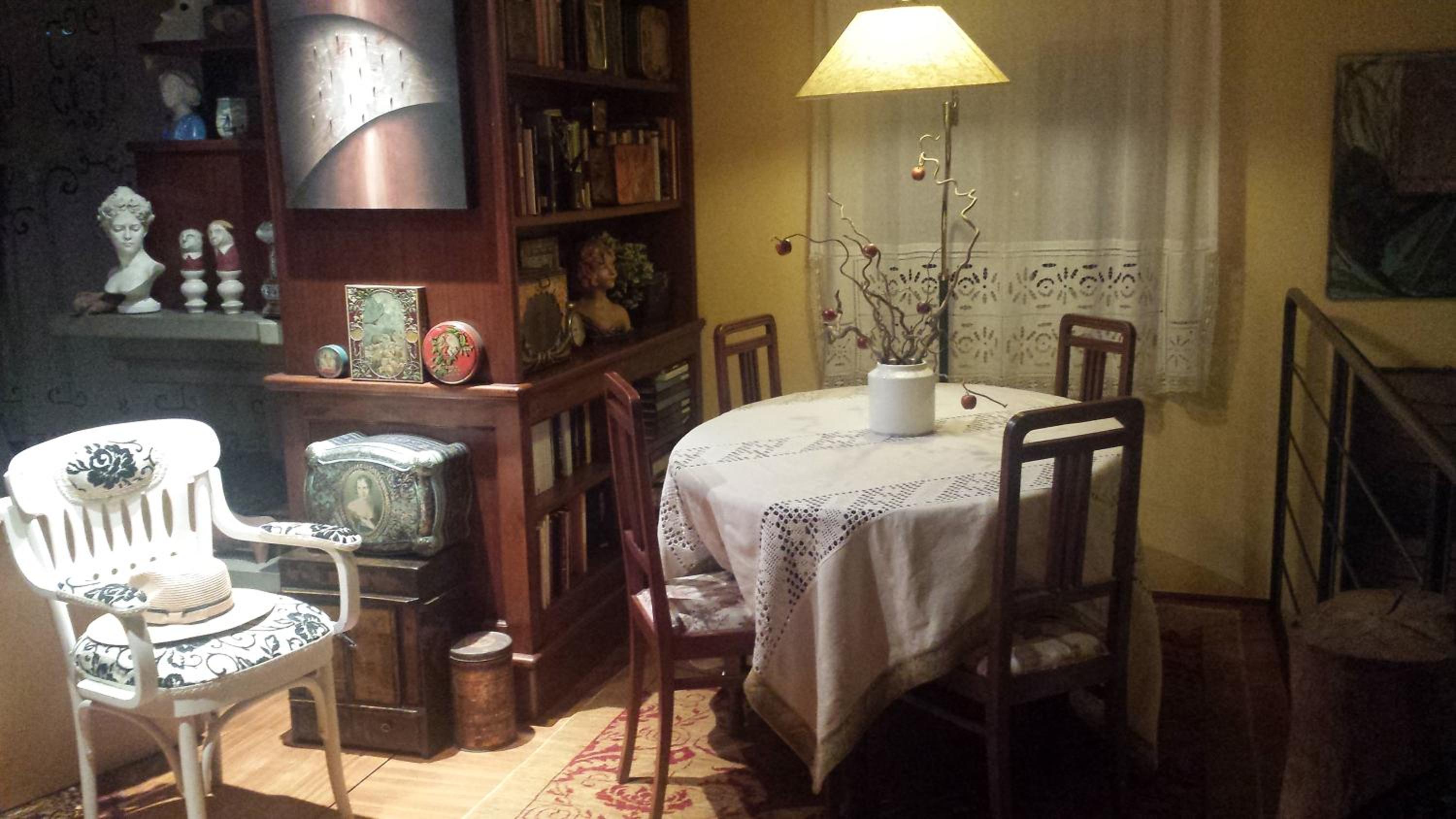 Teapot House photo 5