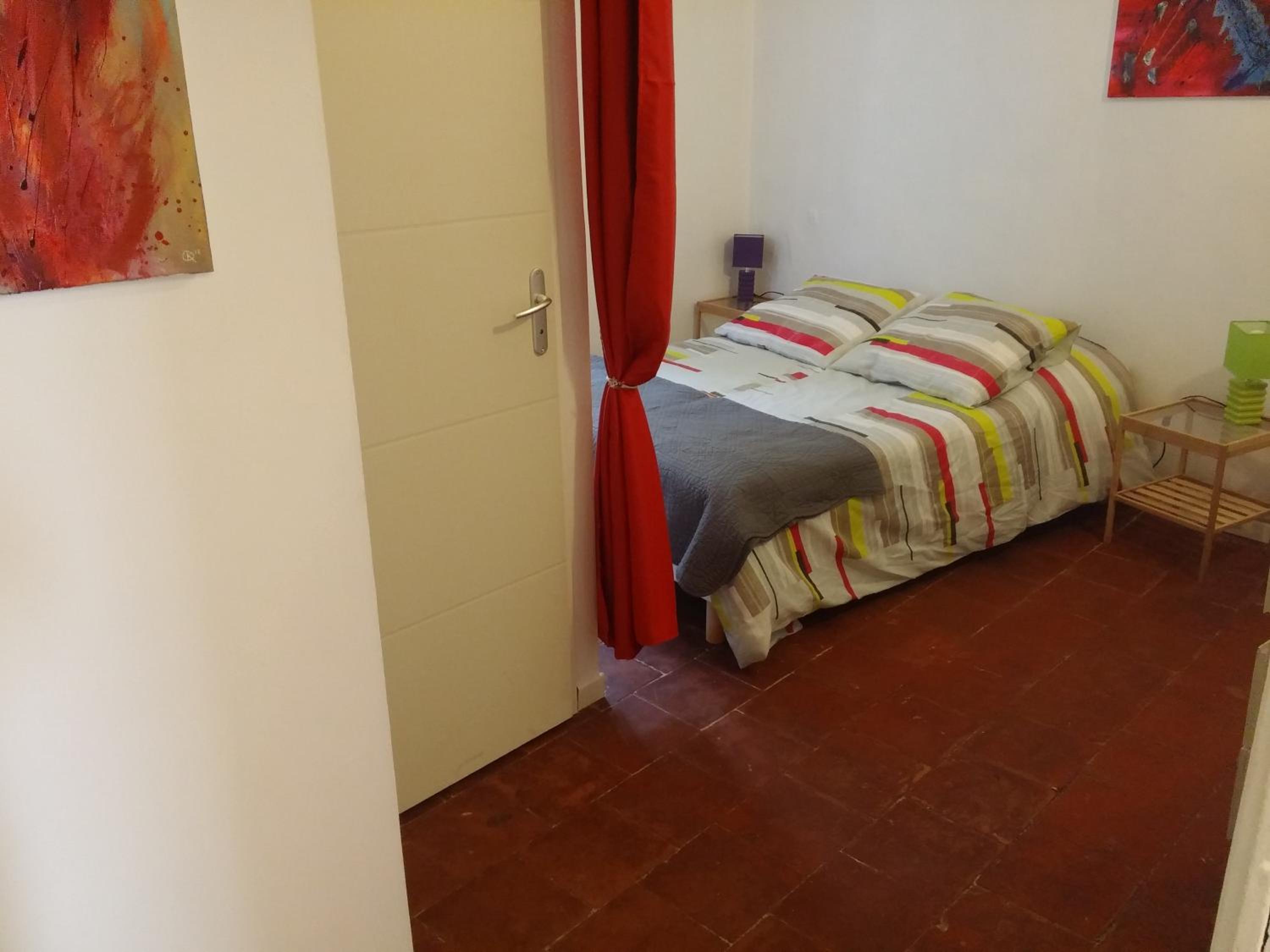 Photo 48