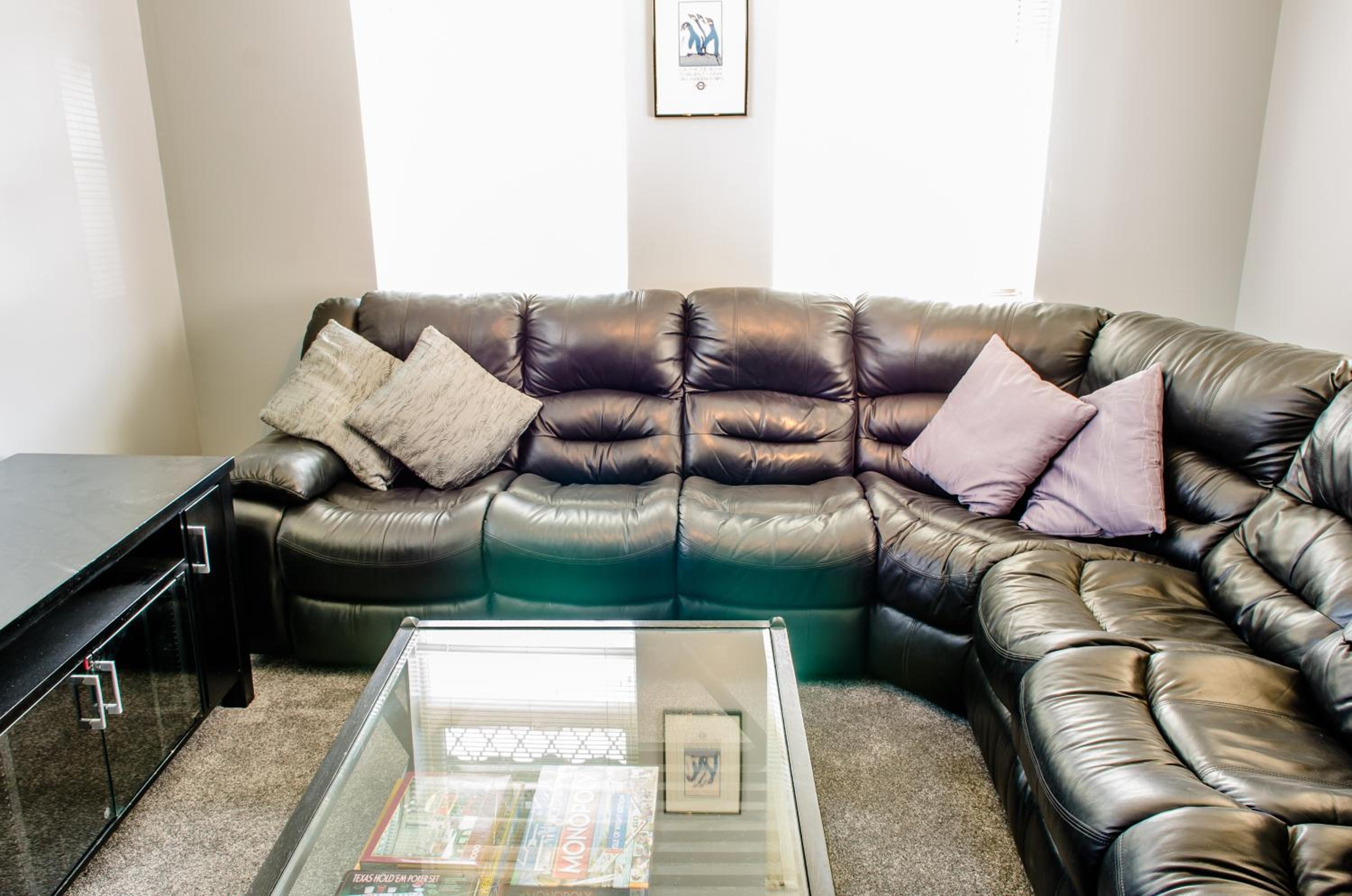 The Avenue