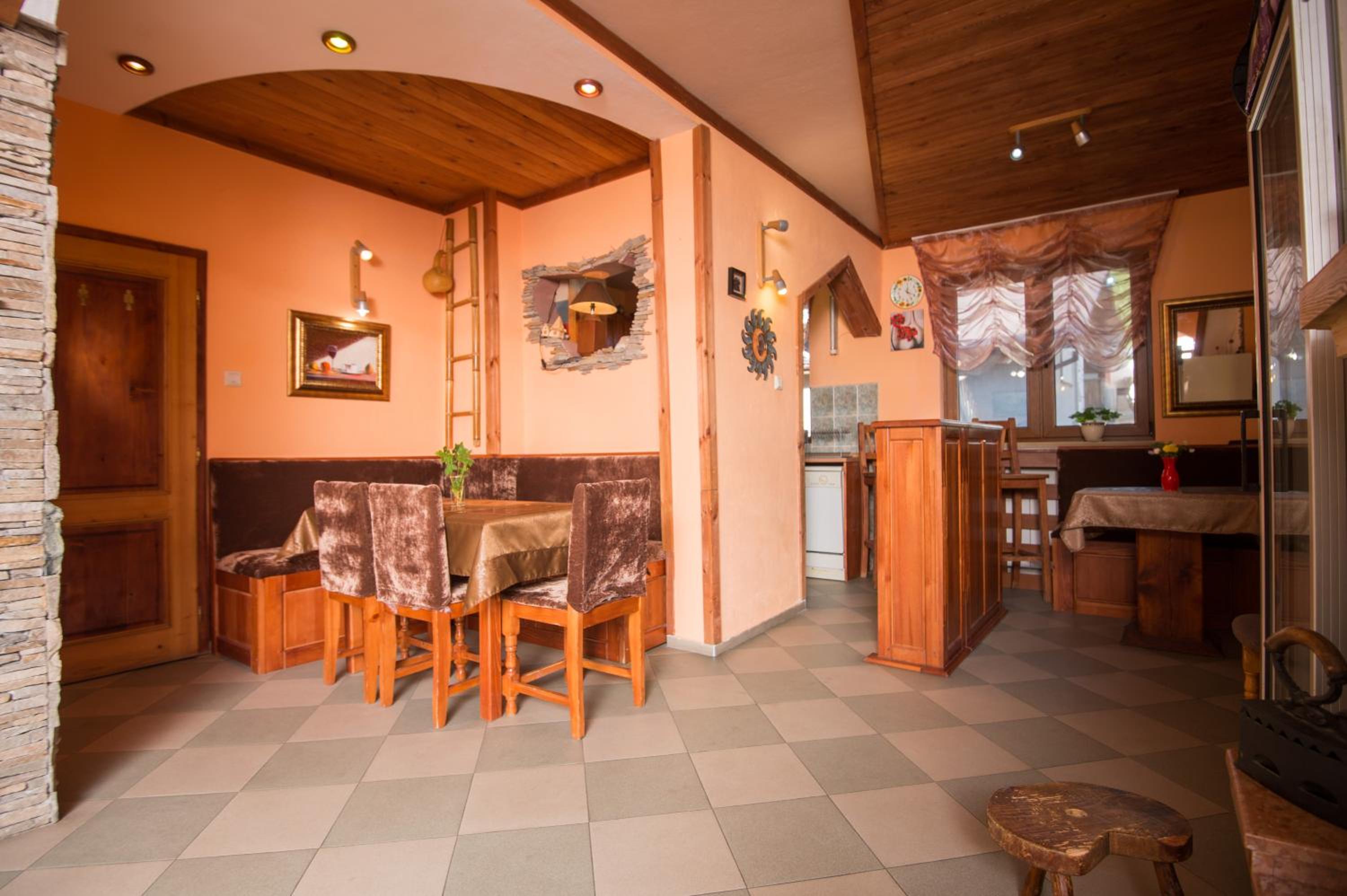 Вила Сладък Живот