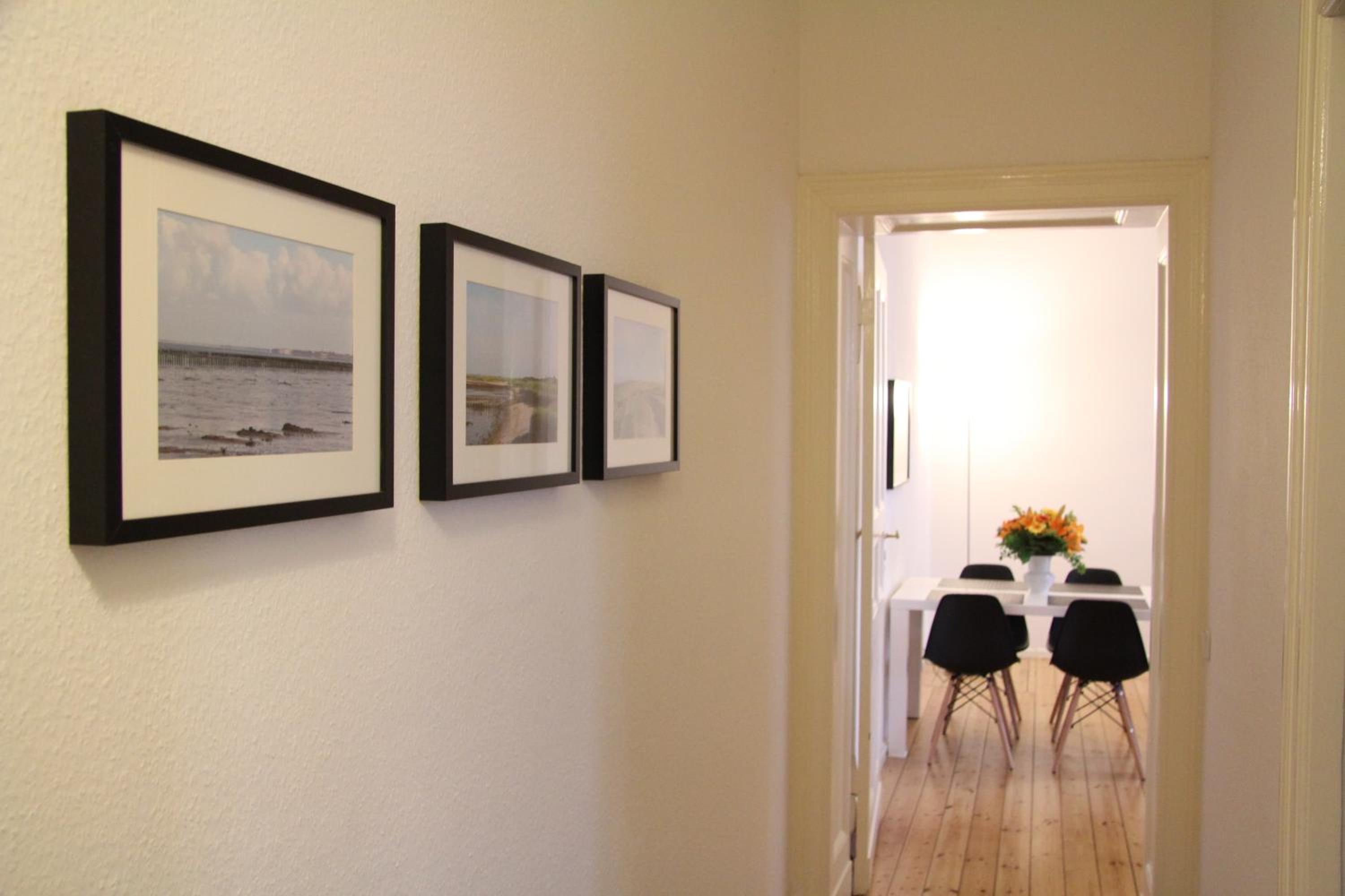 Nollendorf Apartments - 1 separate bedroom and 1 living room with sofa bed in Motzstraße
