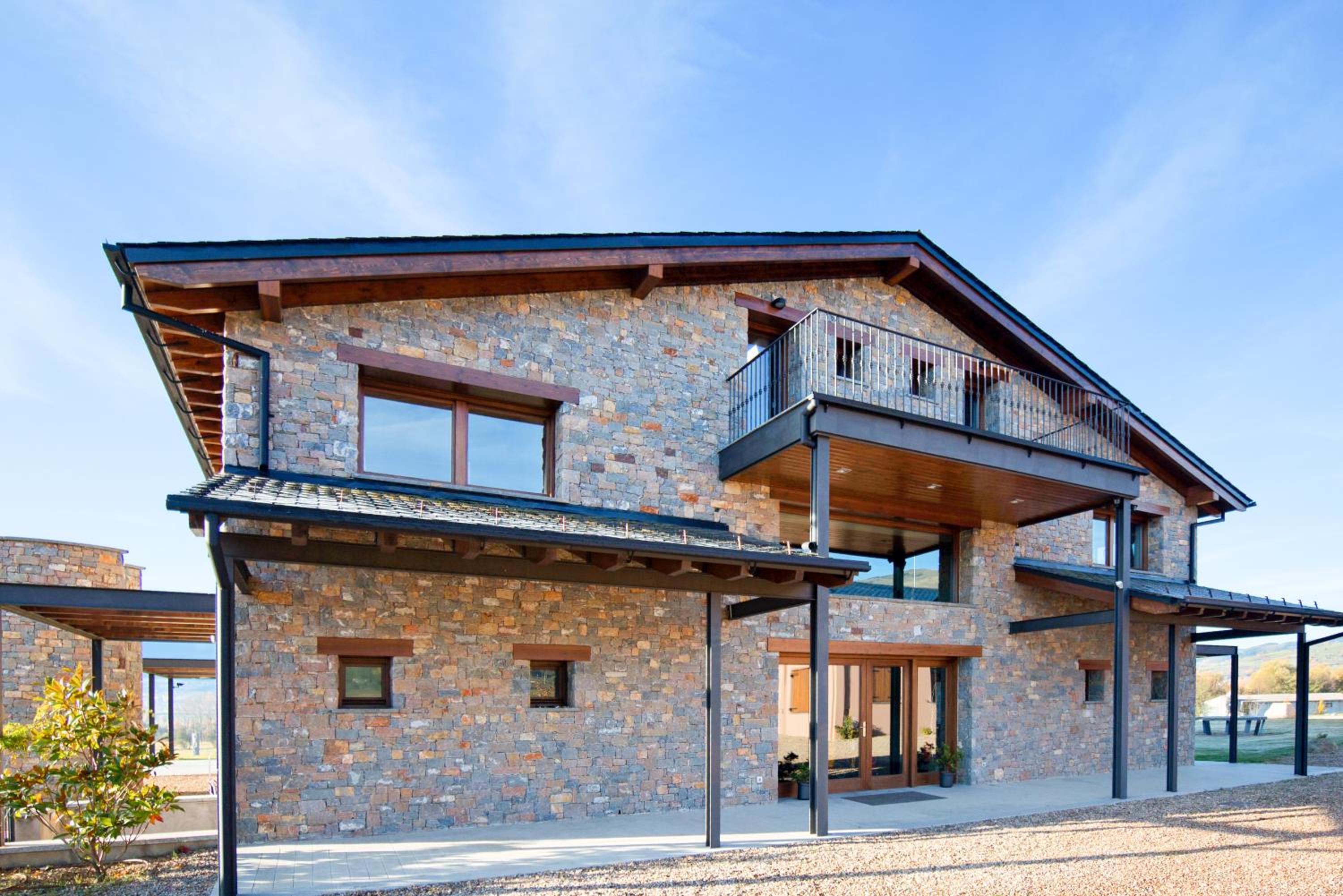 Casa de 7 suites y vistas 360. Les Feixes Llargues
