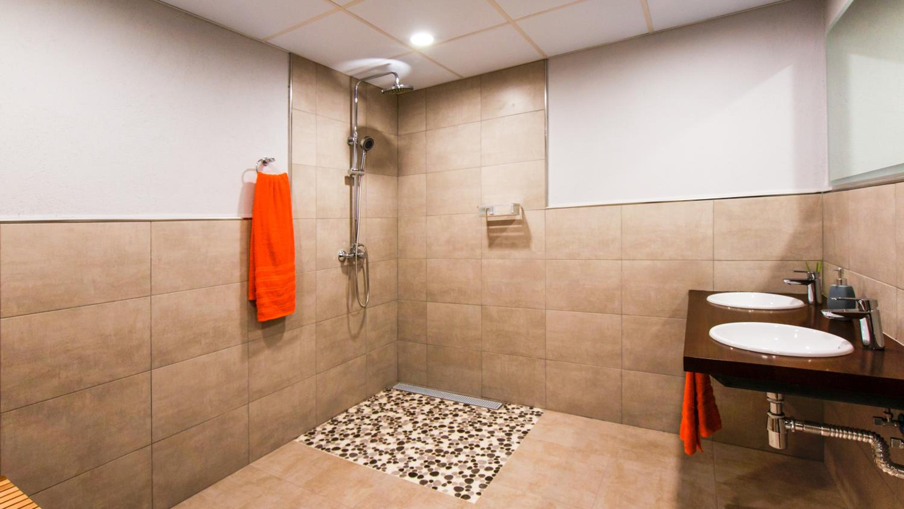 Casa de 7 suites y vistas 360. Les Feixes Llargues