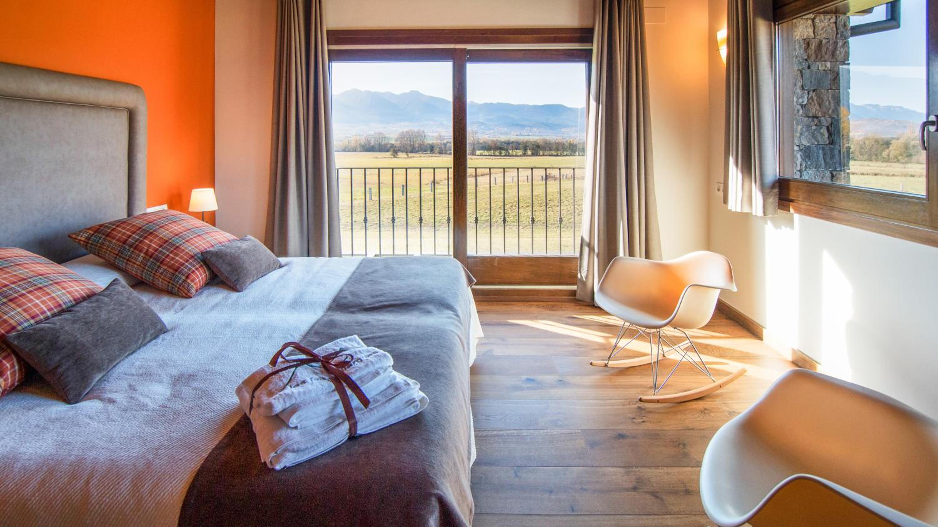Casa de 7 suites y vistas 360. Les Feixes Llargues