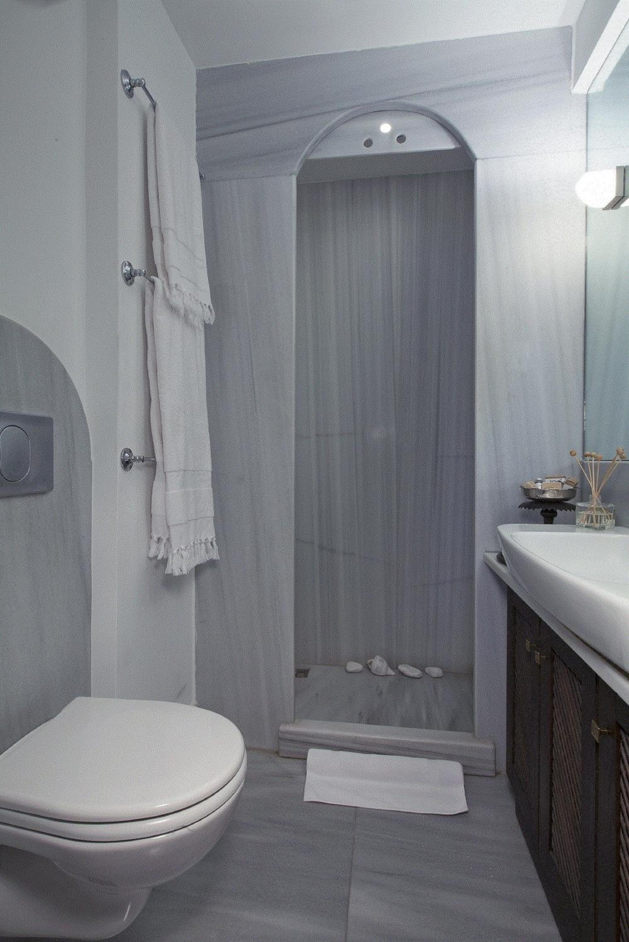 Hotel Empress Zoe - Image 60