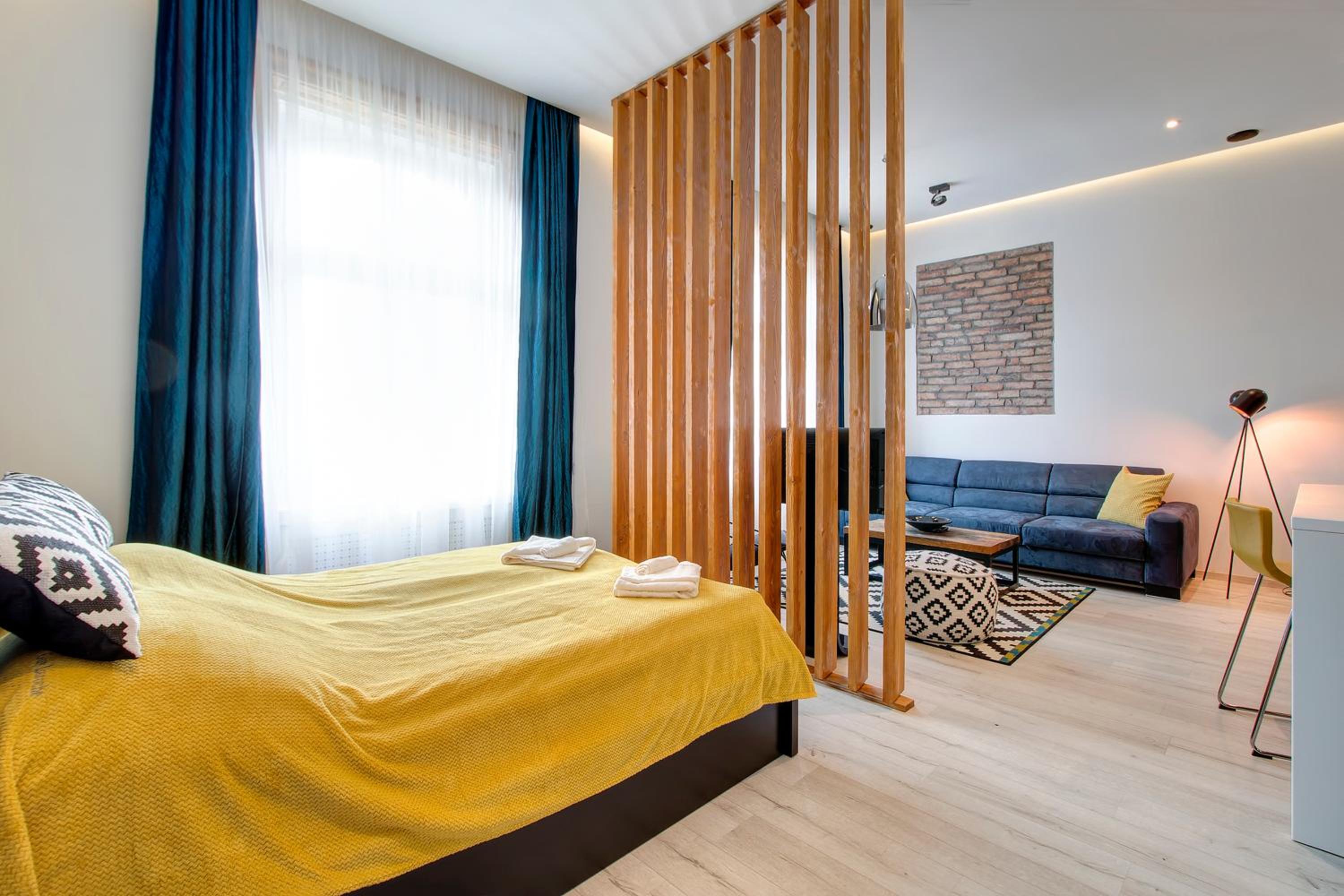 Luxury Apartment by Hi5 -Andrássy Suite view 2