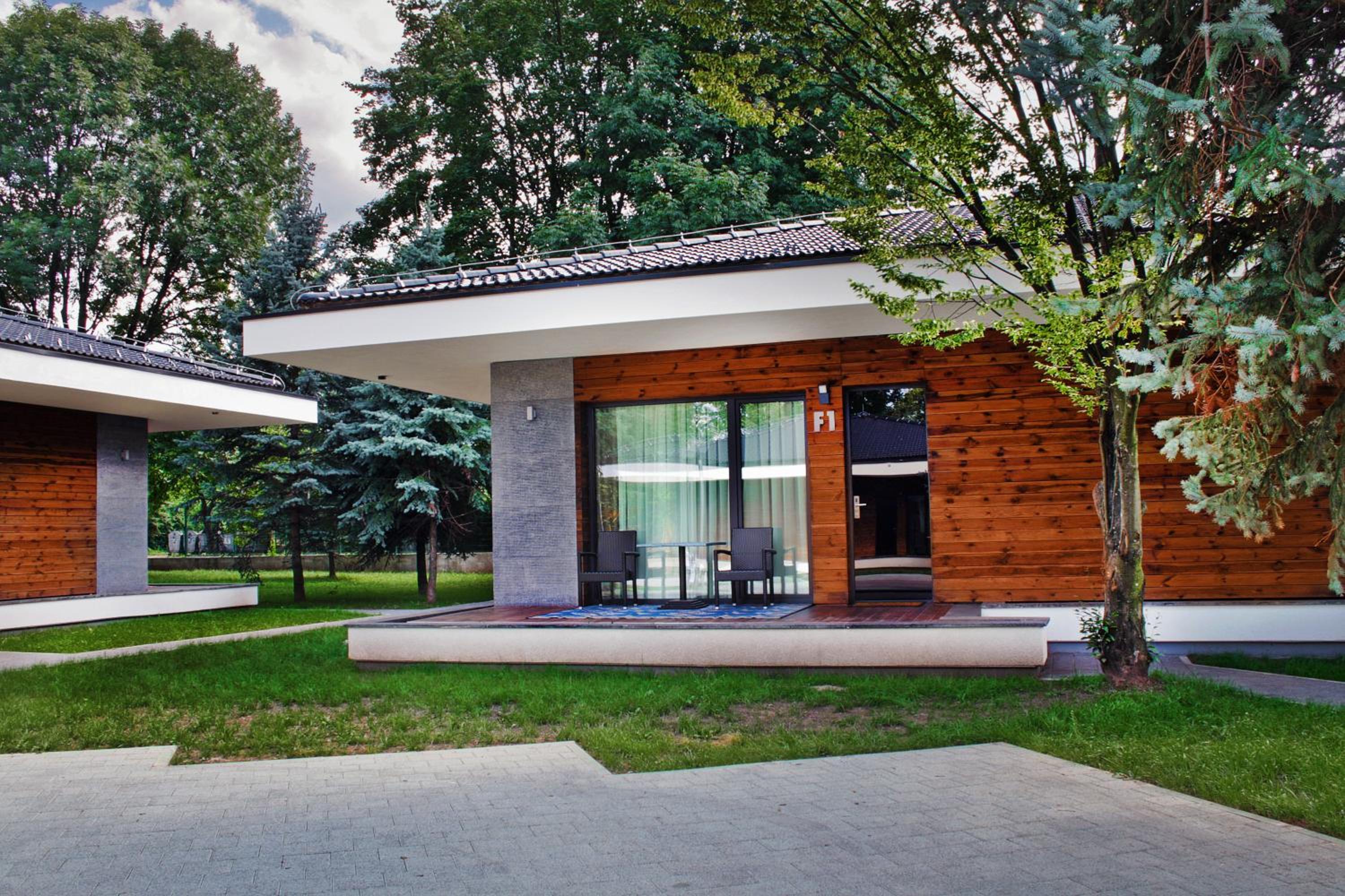 Villas and apartments Oaza