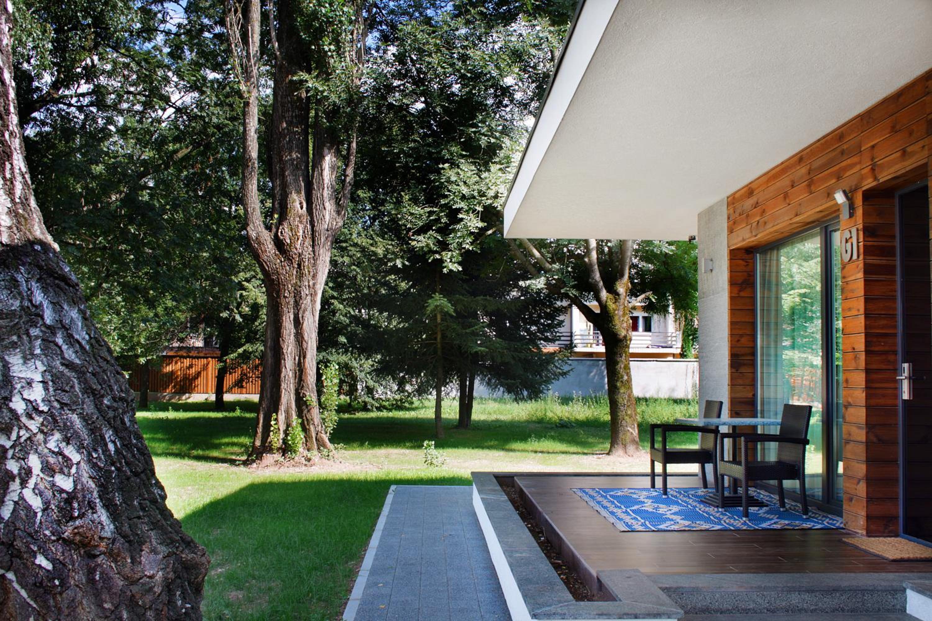 Villas and apartments Oaza