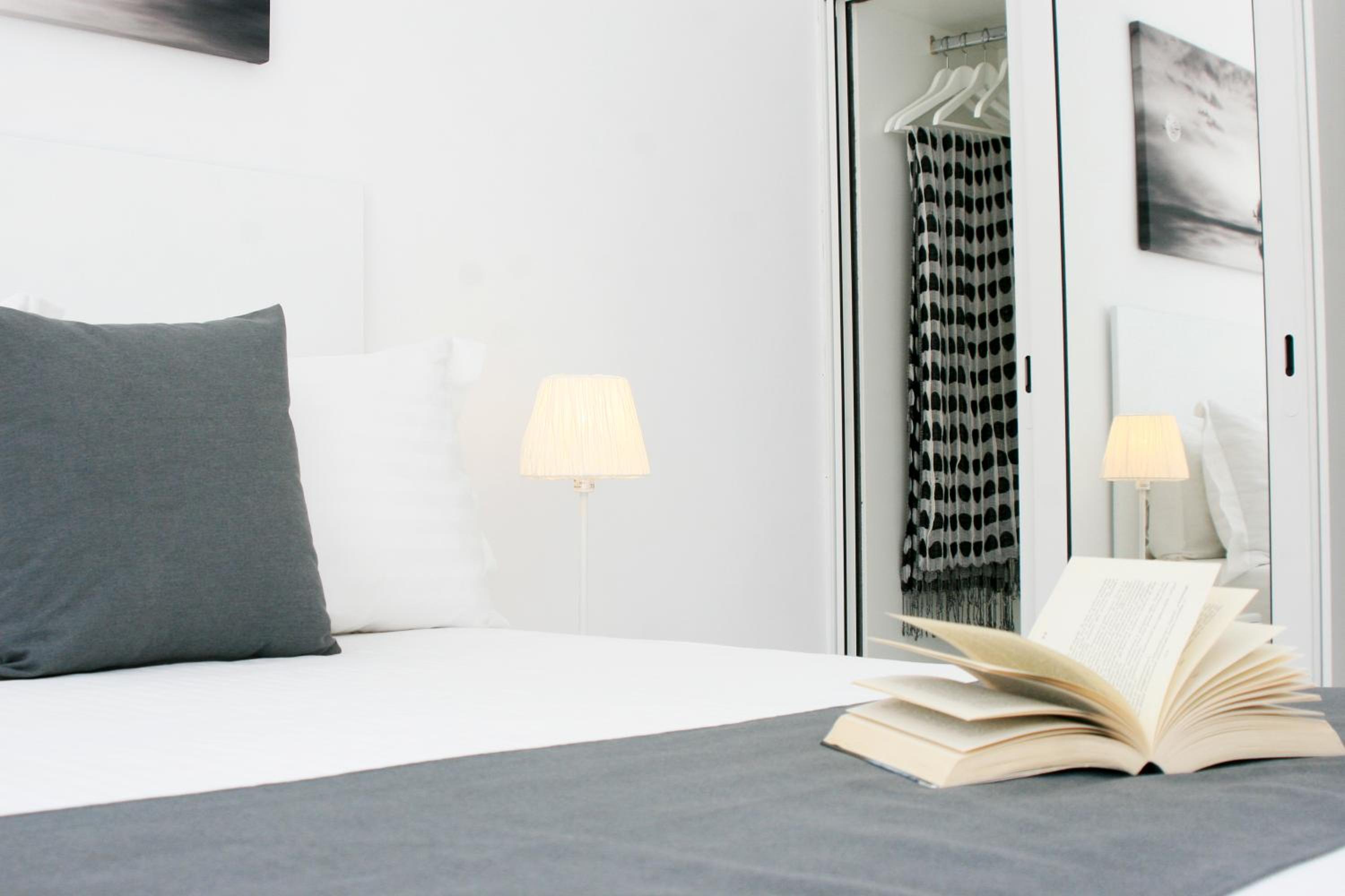Vithos Seaside Aparthotel