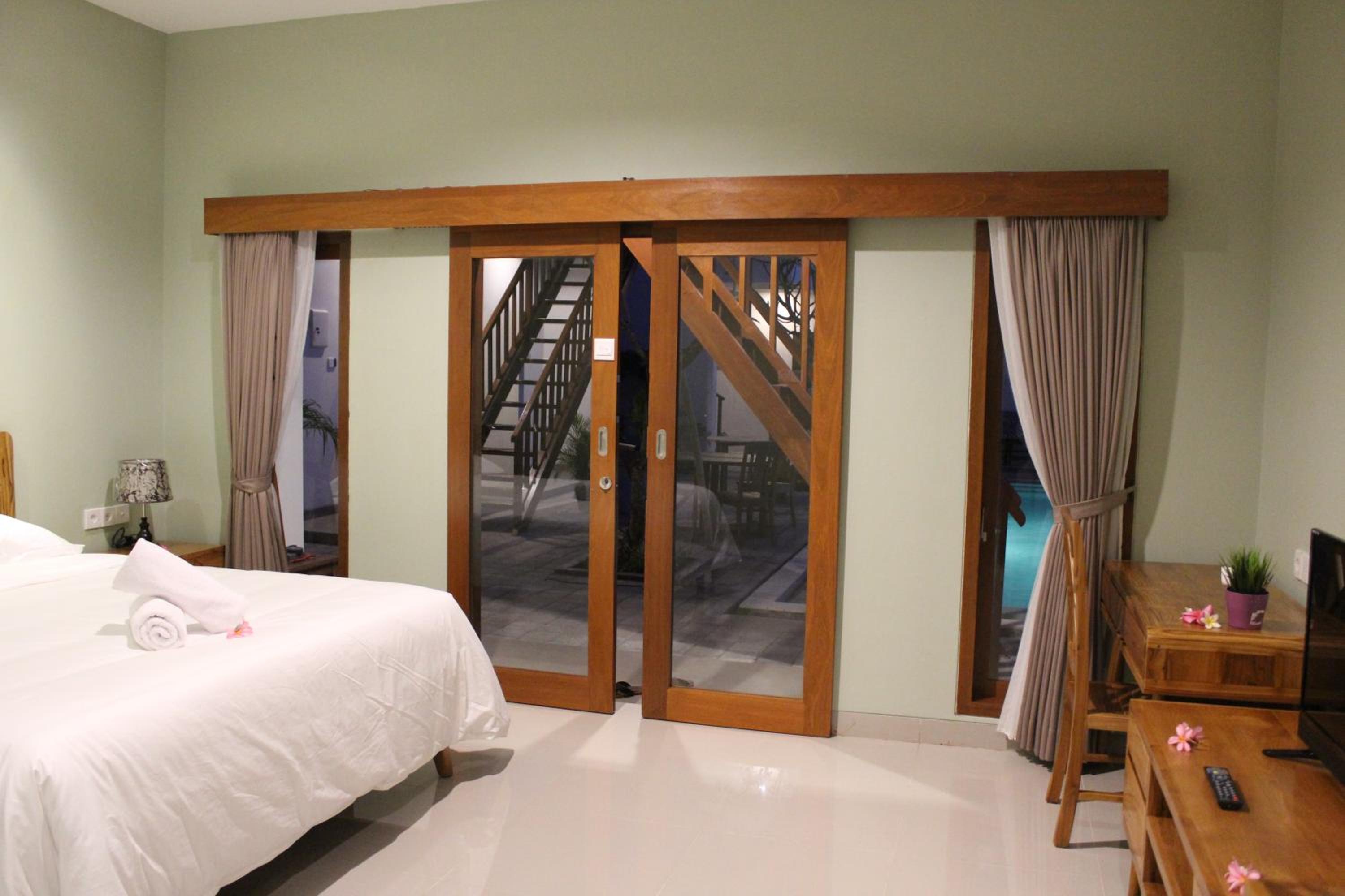 Naturela