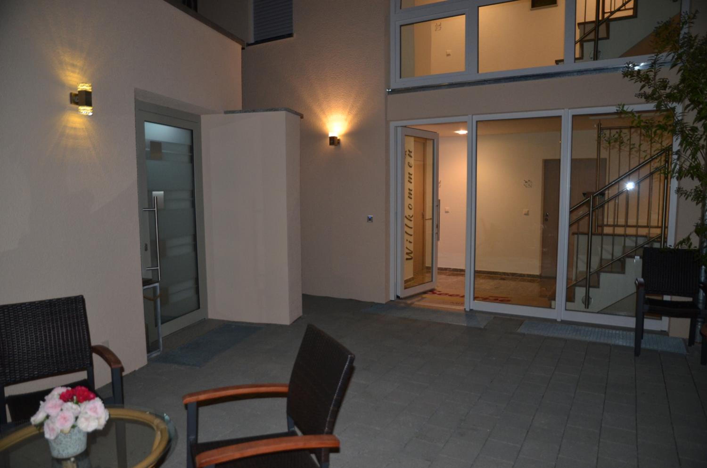 Seebrise mit Musik und Wein
