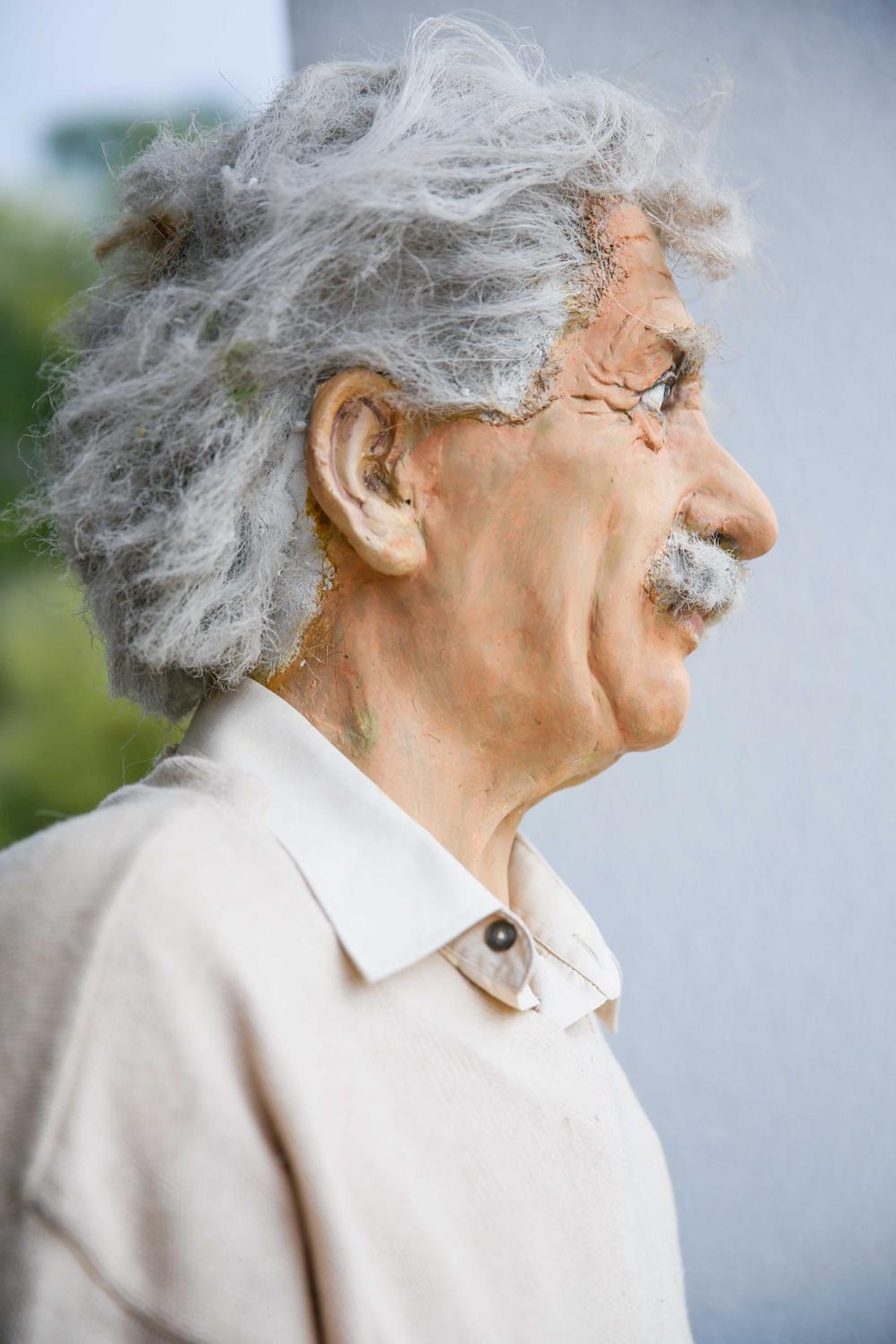 Einstein House & Spa