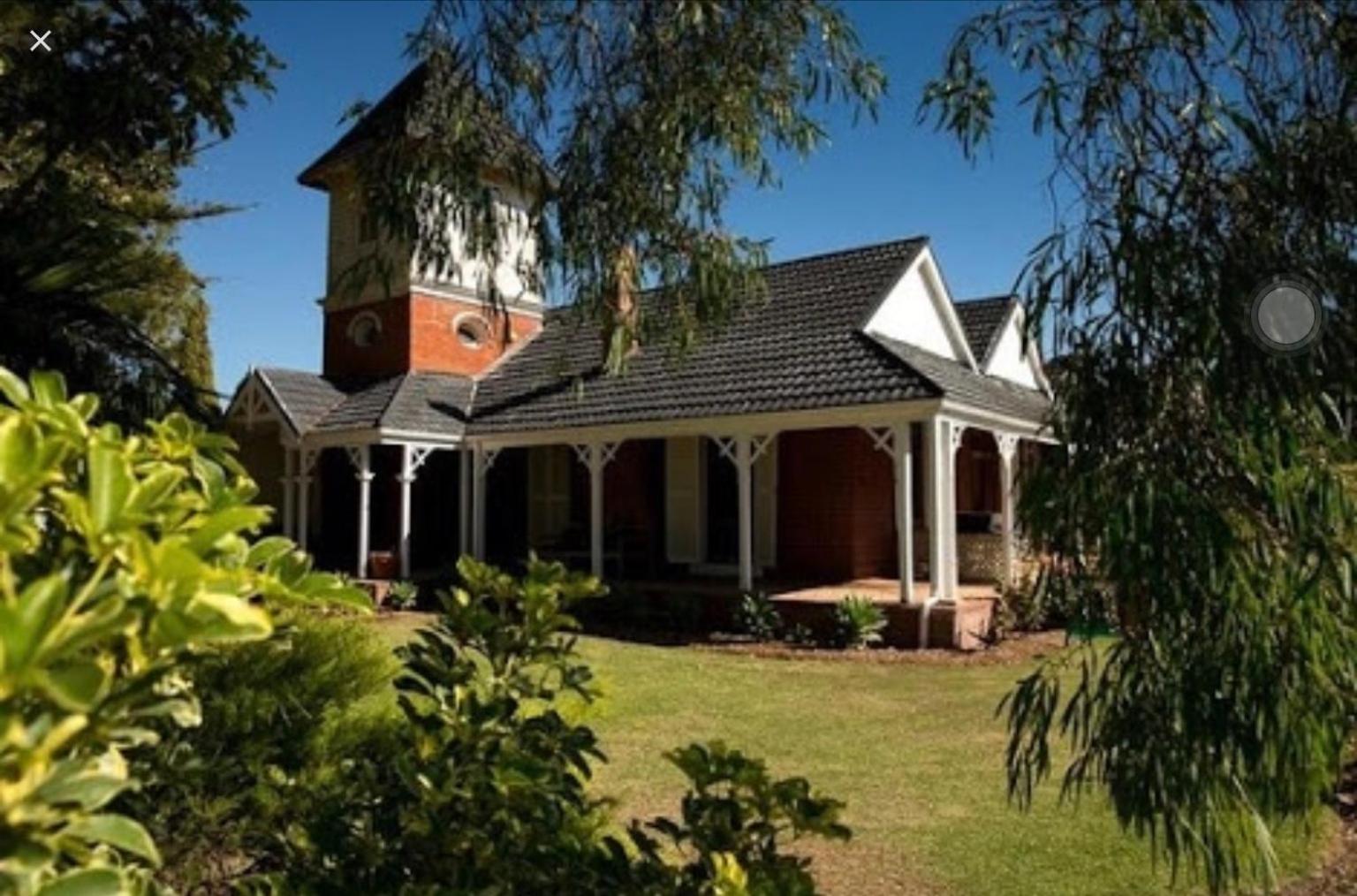 Ithaca 1896 Manor