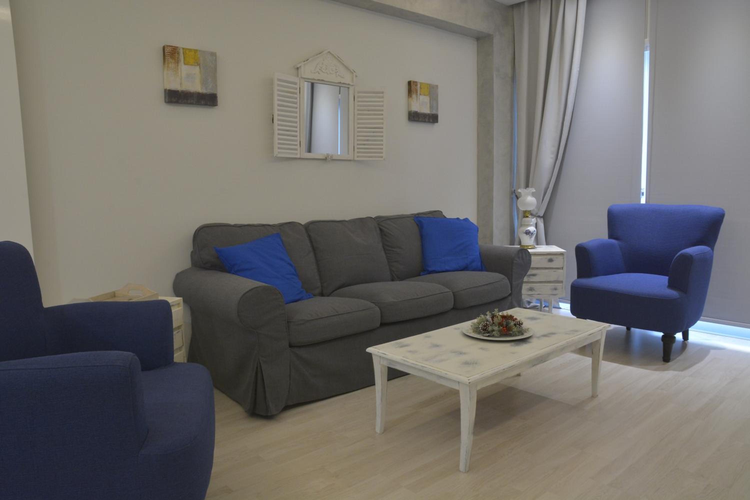 The Central Suites — photo 10