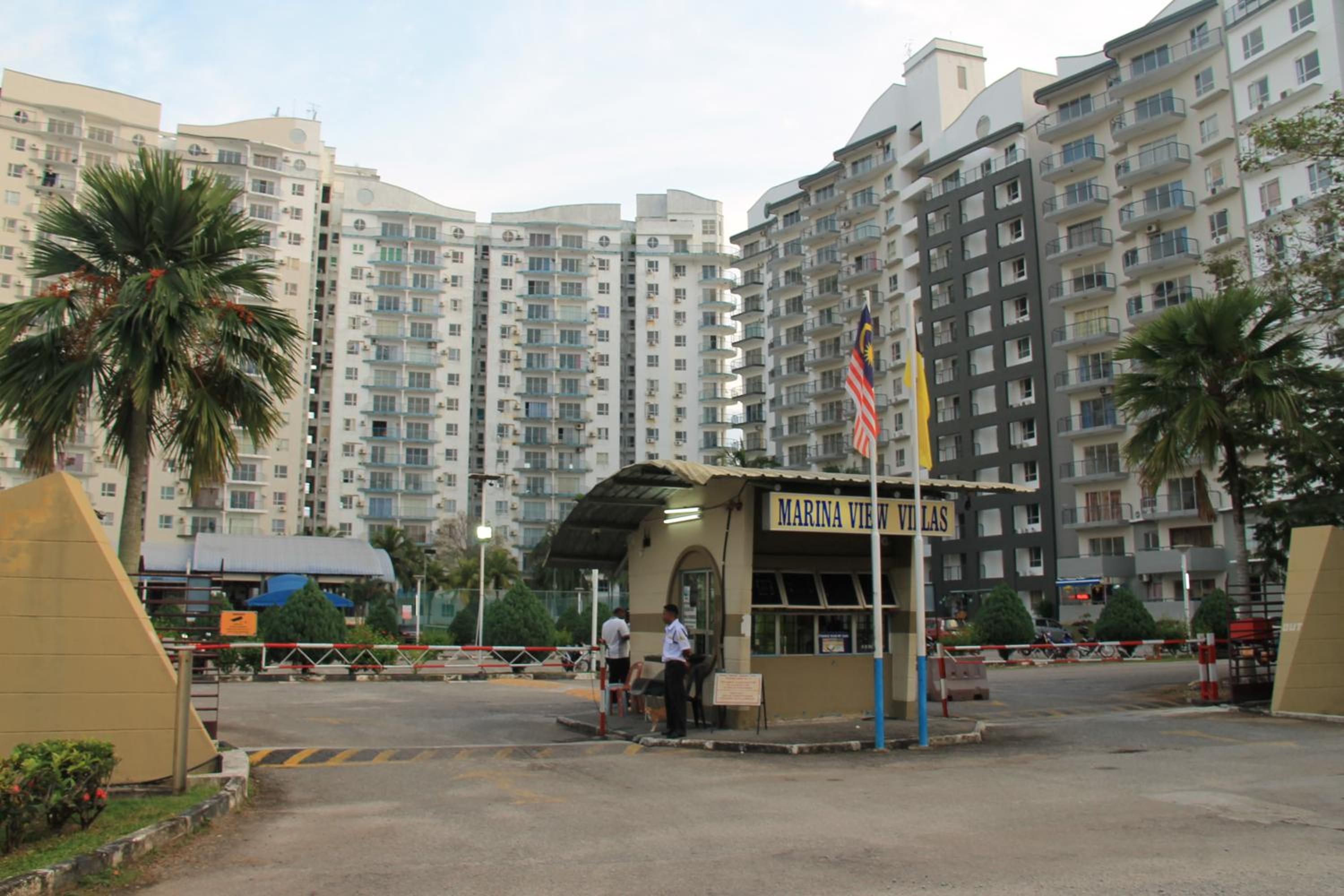 Fullhouse Marina View Villas Apartment photo 5