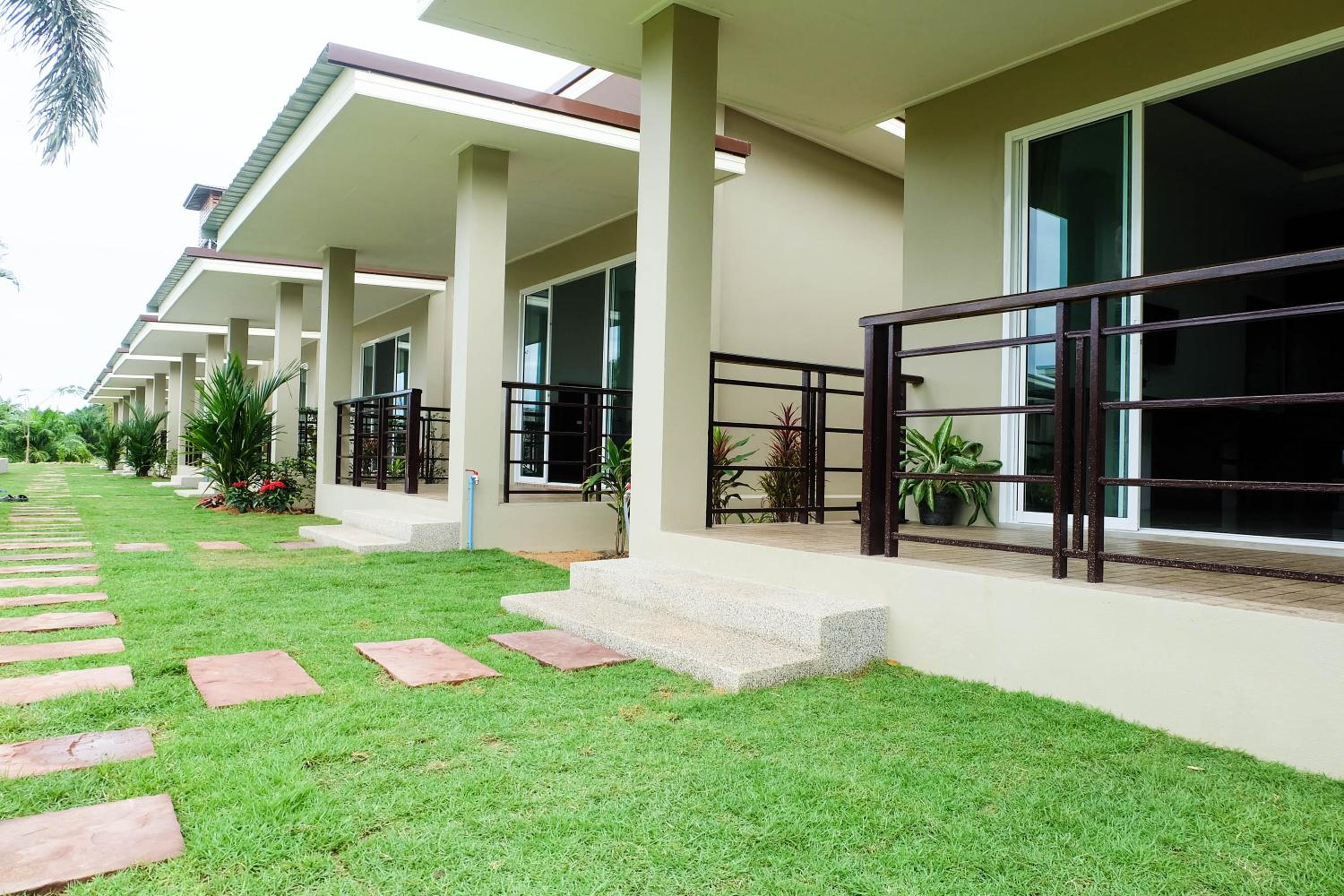 The Oasis Khaolak Resort - SHA Plus