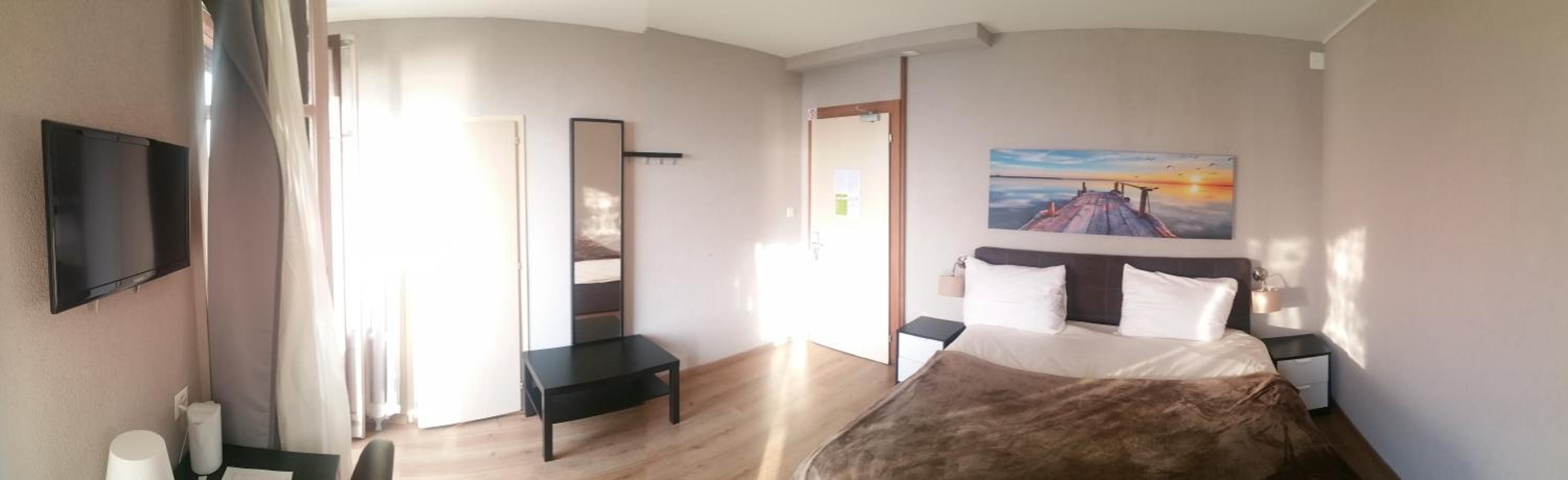 Montreux Vacations - Hotel Parc  Lac - Property Image 5