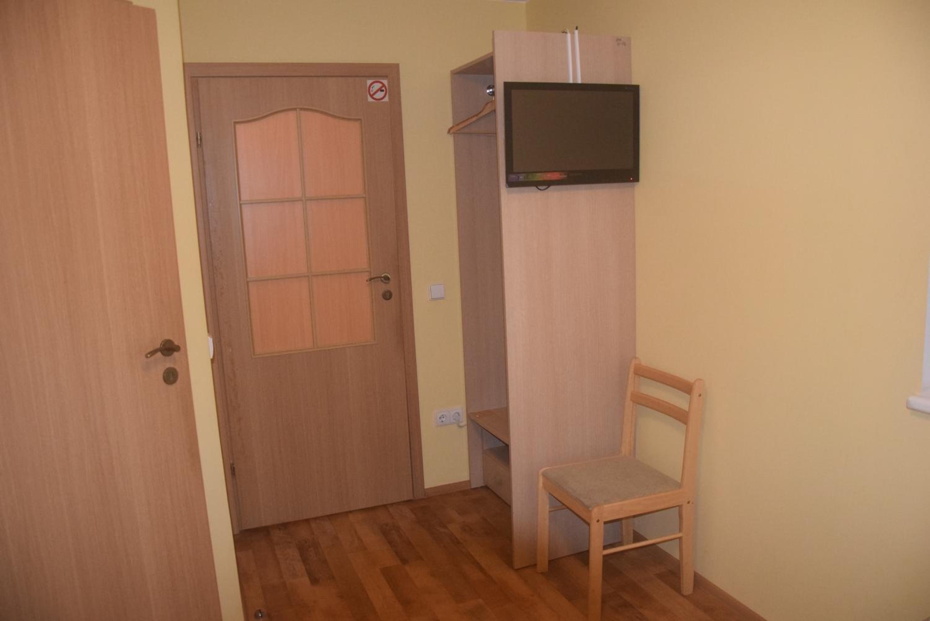 Photo 32
