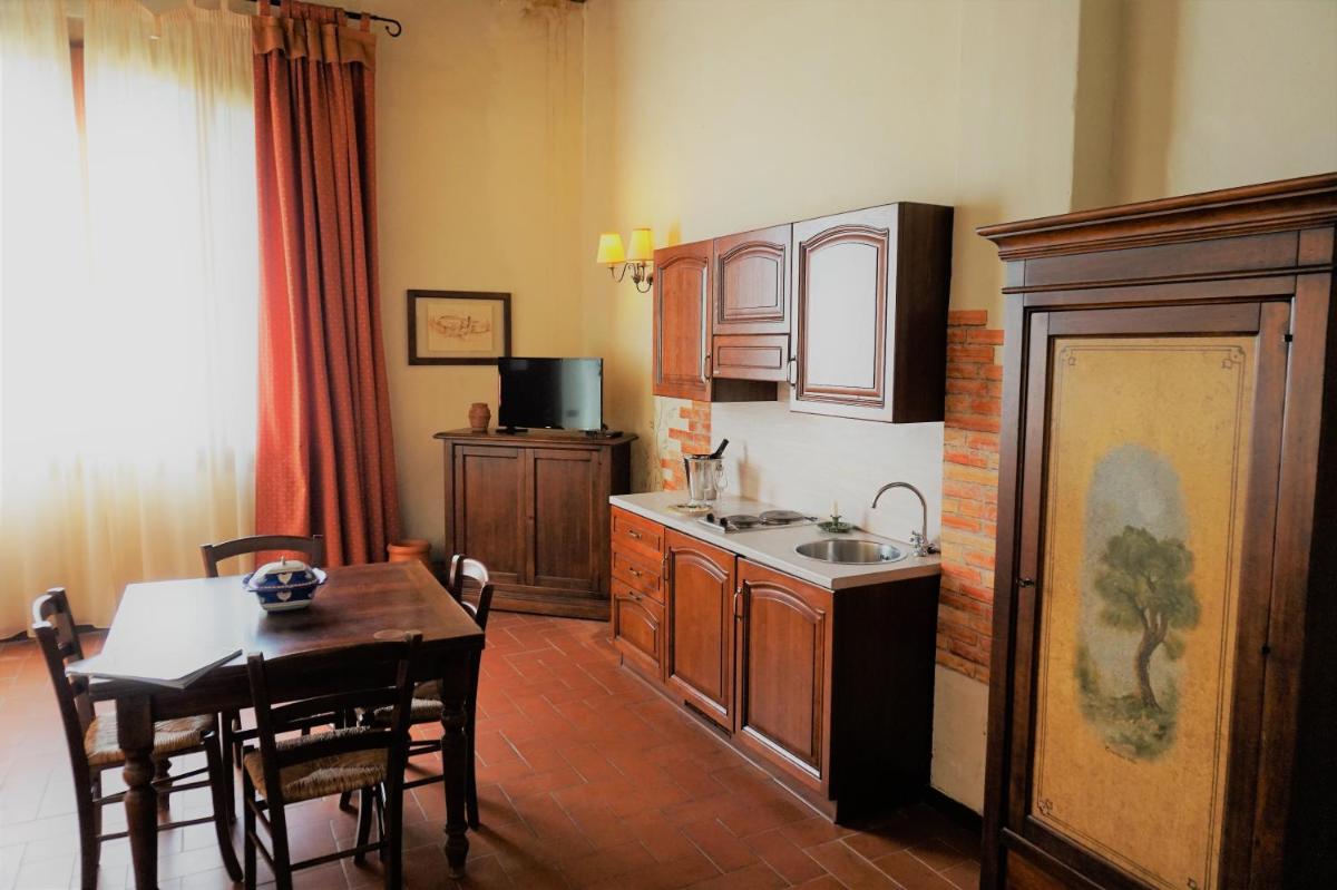 Agriturismo Antico Borgo Poggitazzi photo 4