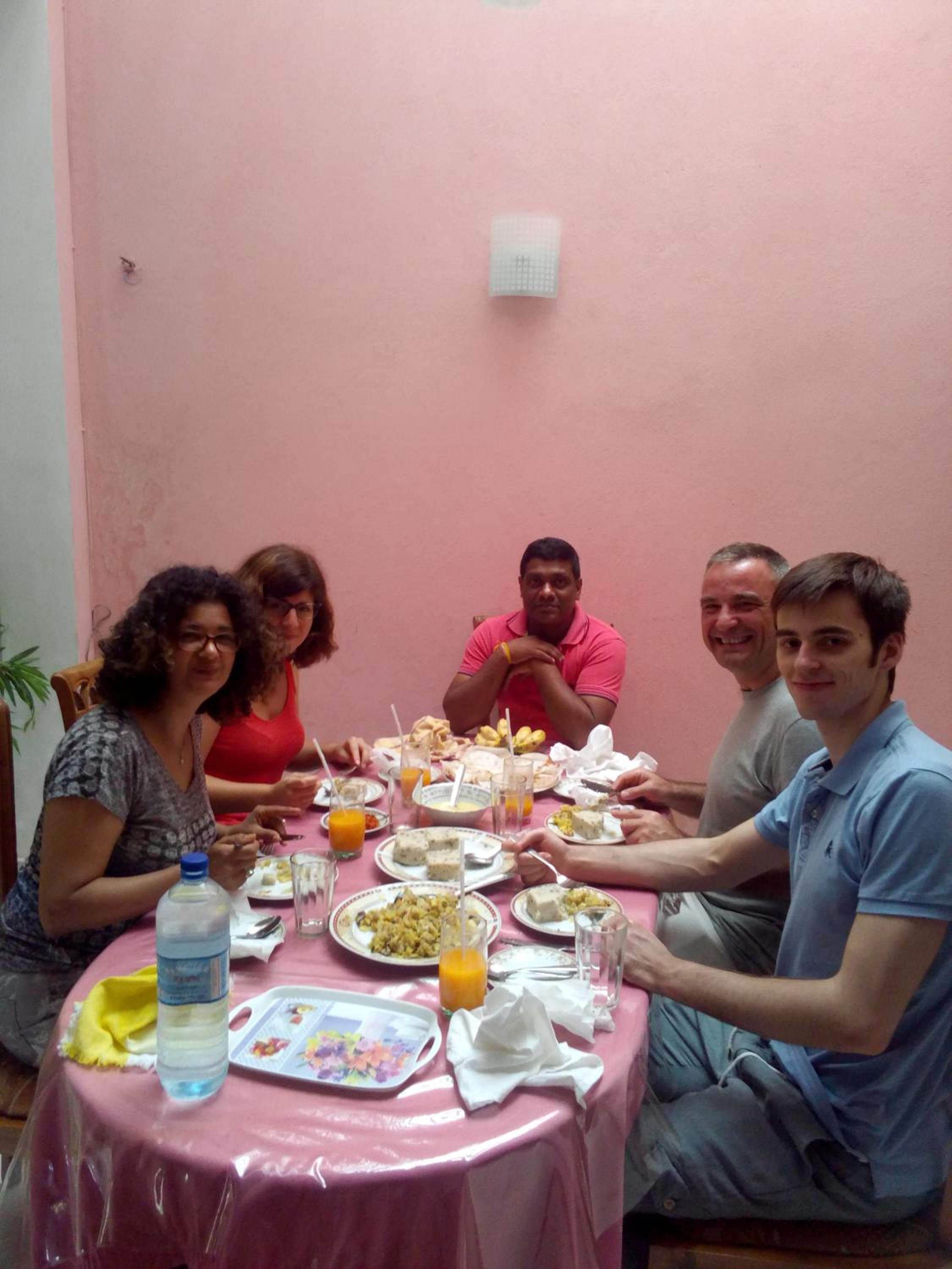 Diyawara Home Stay