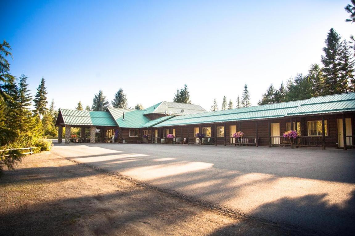 Log Inn Bonners Ferry