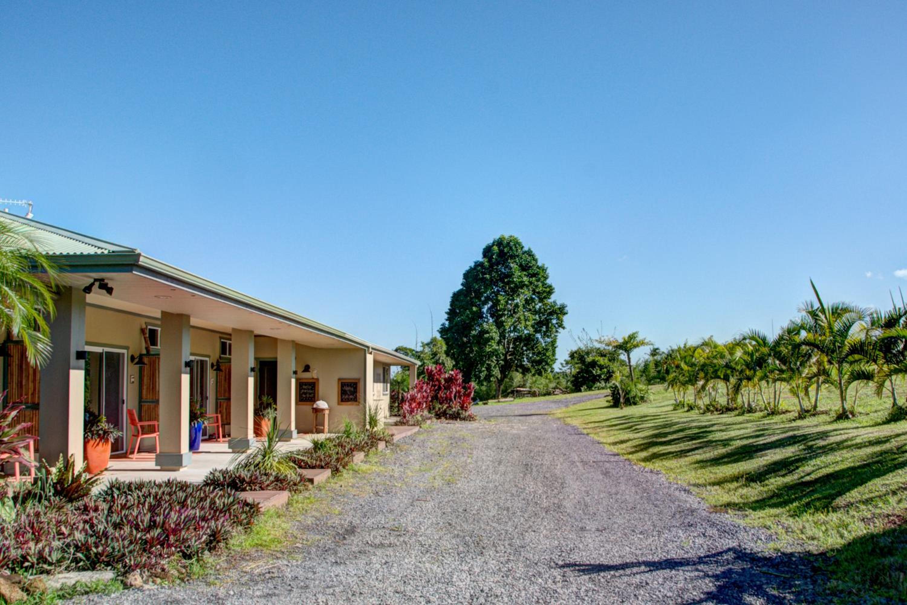 Hotel Mahana House Country Inn - Image 1